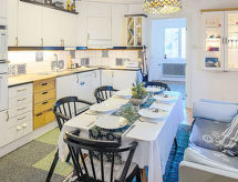Historisch vakantiehuis Disponentvillan bij meer en bos in Lenhovda - thumbnail 5