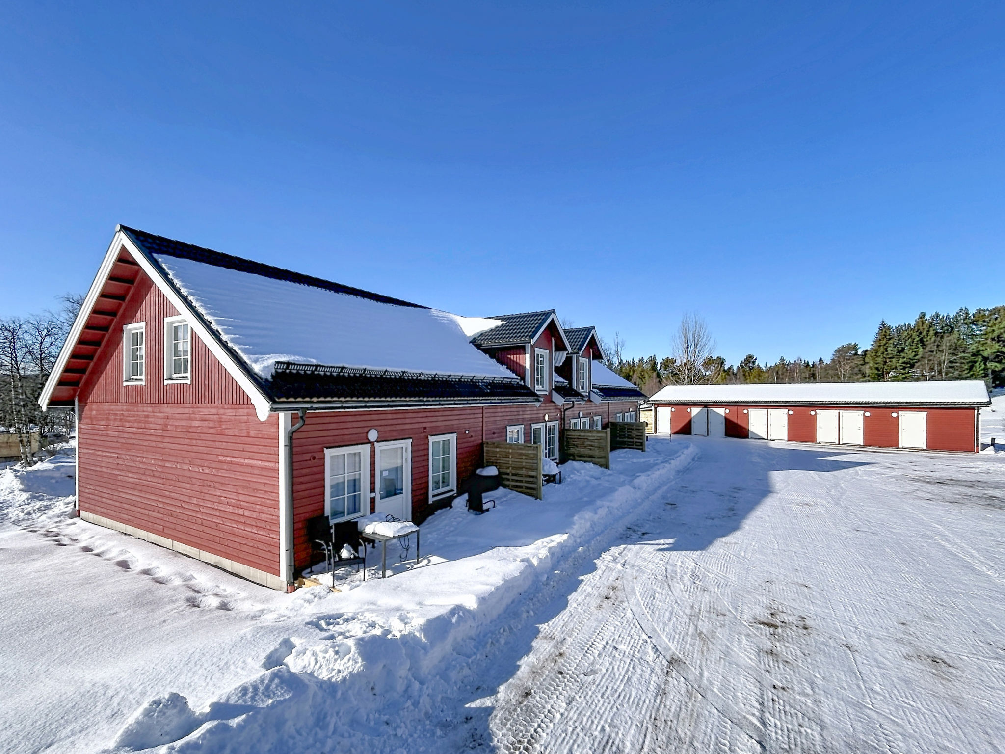 Svanhågna Gård - Draußen