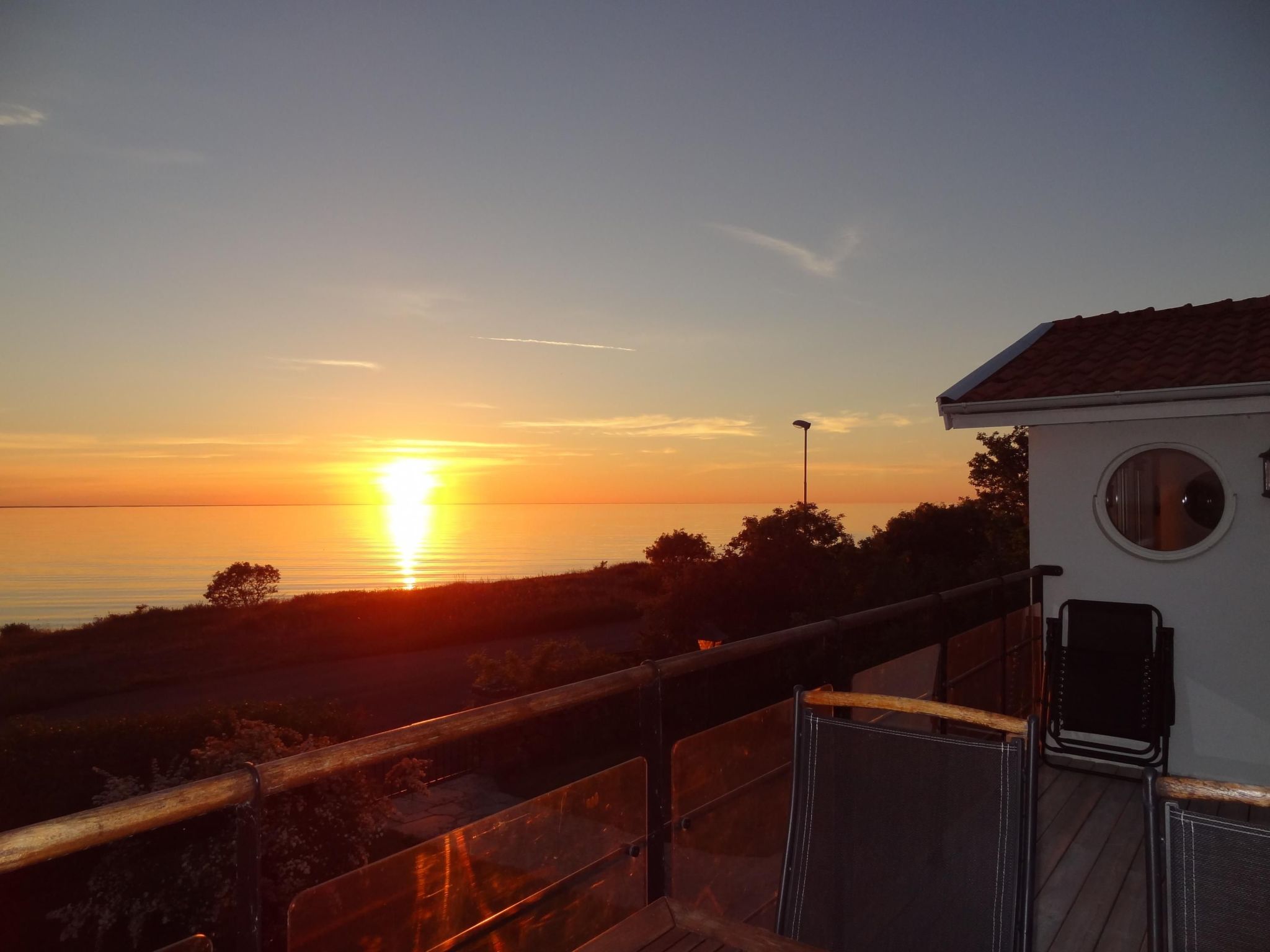 Freistehende Strandvilla mit großem Balkon-Image-tags.info