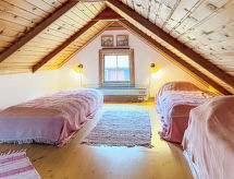 Kråktorpet: Idyllische Zweedse cottage tussen bos en weilanden - thumbnail 5