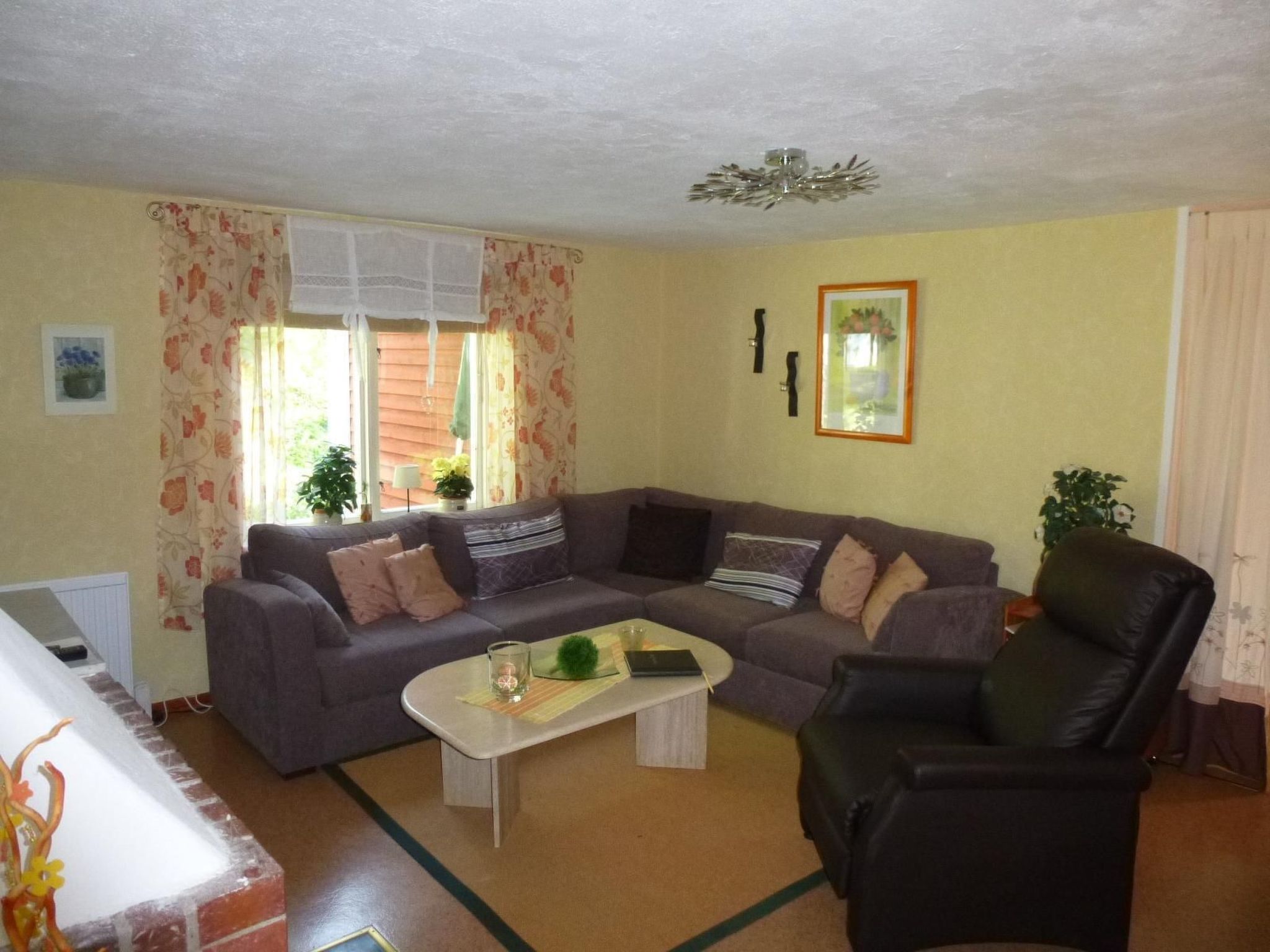 In Karlsborg mit Offenem Kamin-Binnen