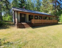 Knus vrijstaand vakantiehuis op 200 meter van de Zweedse Oostzee - thumbnail 1