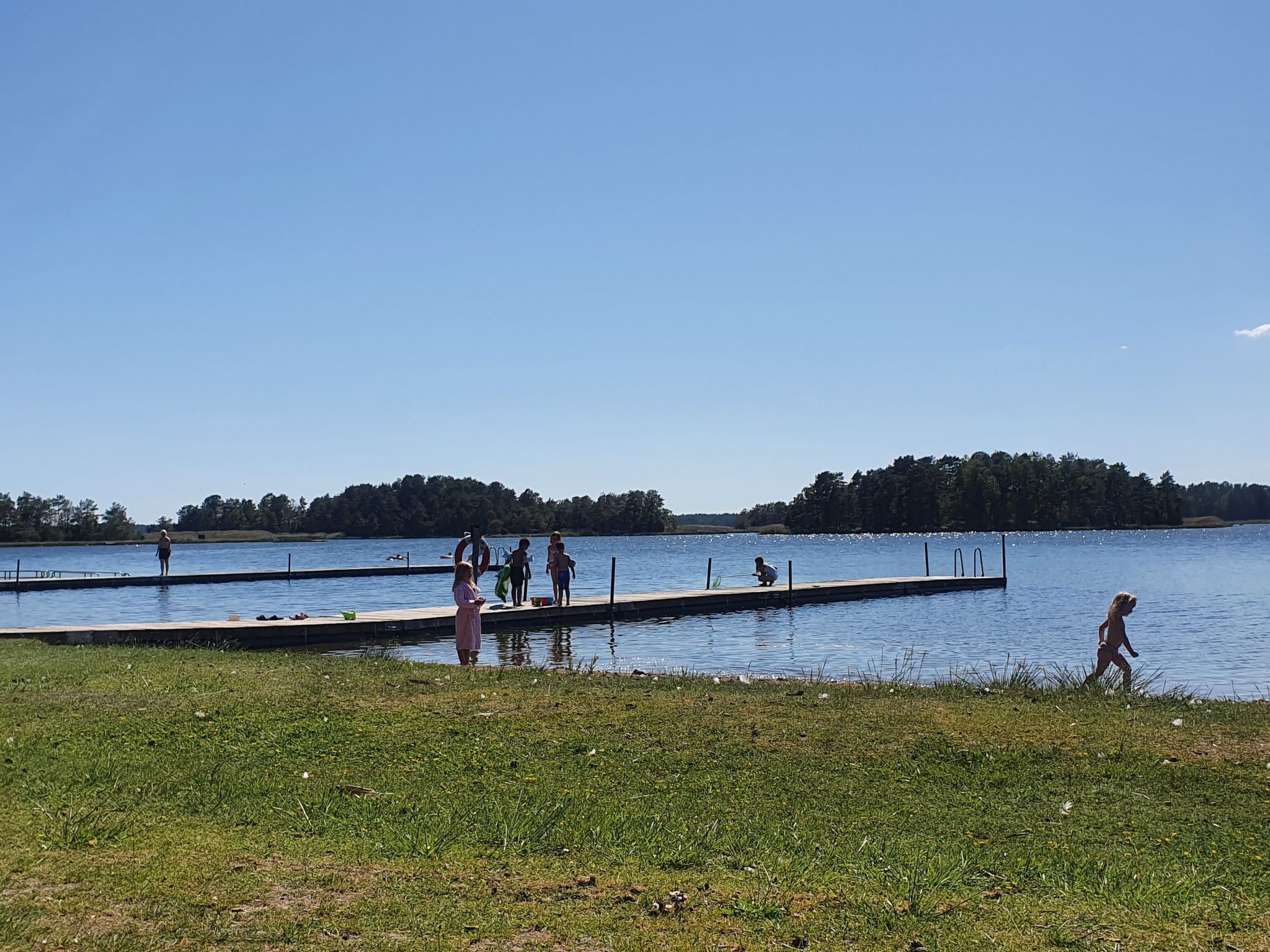 Kleines, strandnahes Ferienhaus in Schweden-Image-tags.info