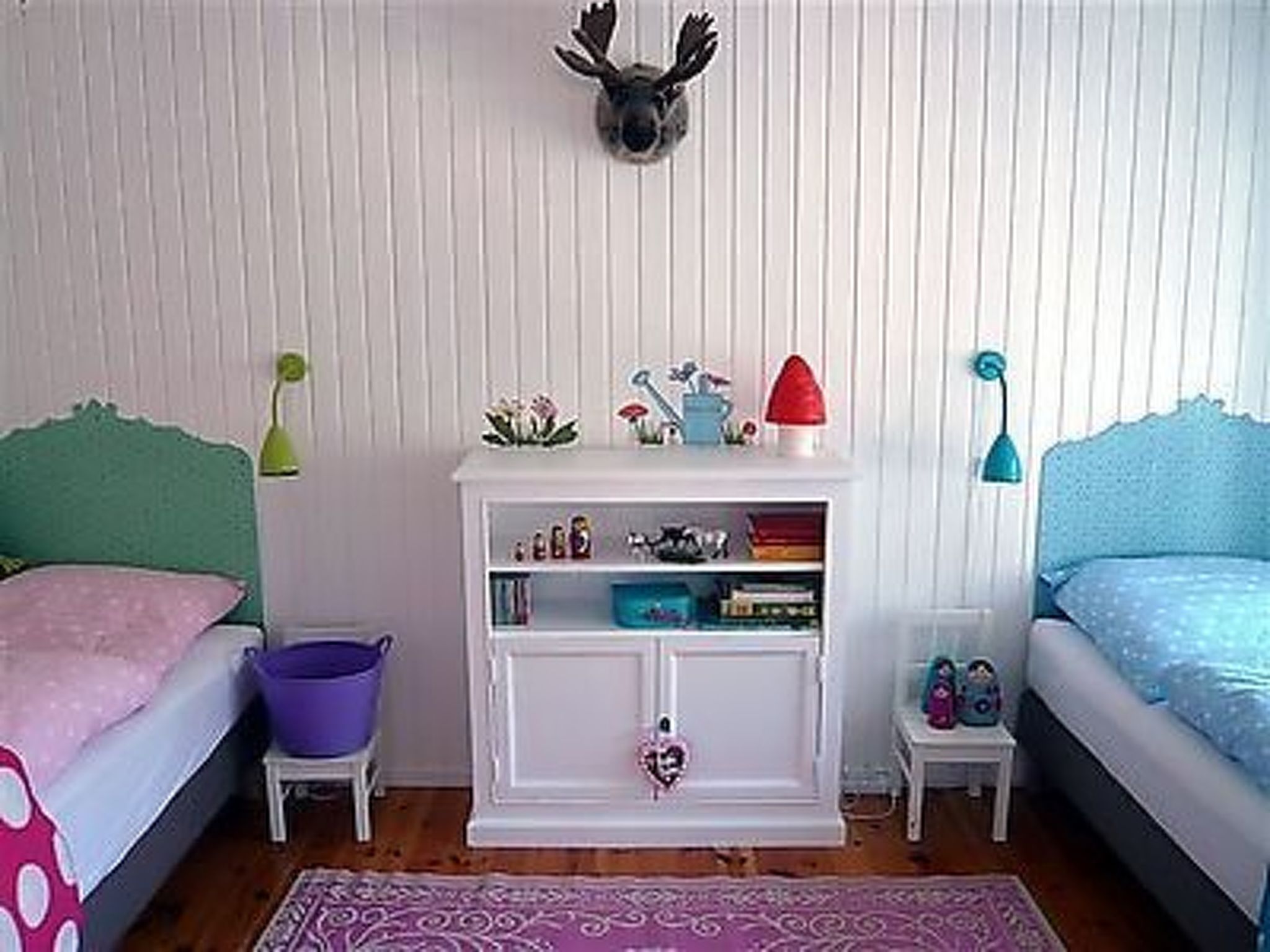 Schönes Ferienhaus mit Garten, Terrasse und Grill-Drinnen