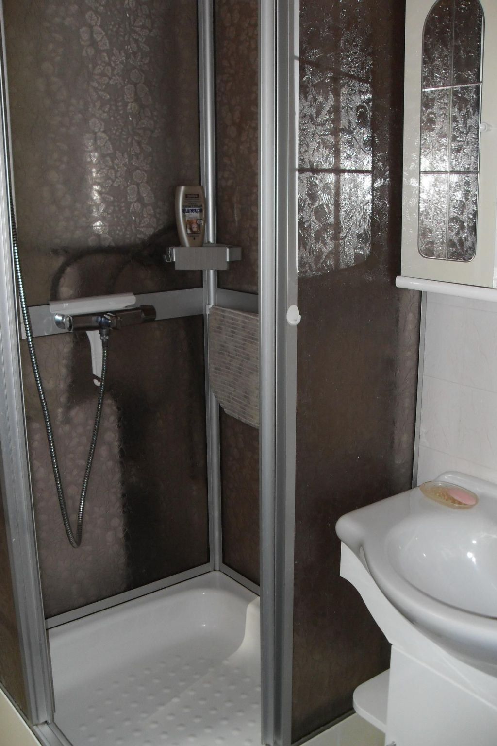 Idyllisches Ferienhaus in ruhiger Lage-Binnen