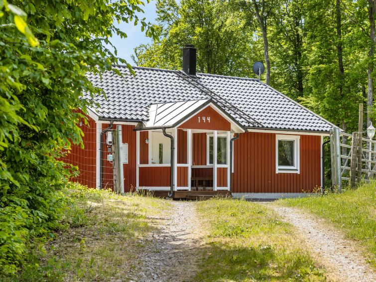 Vakantiehuis met open haard en sauna in Olofström in Olofström