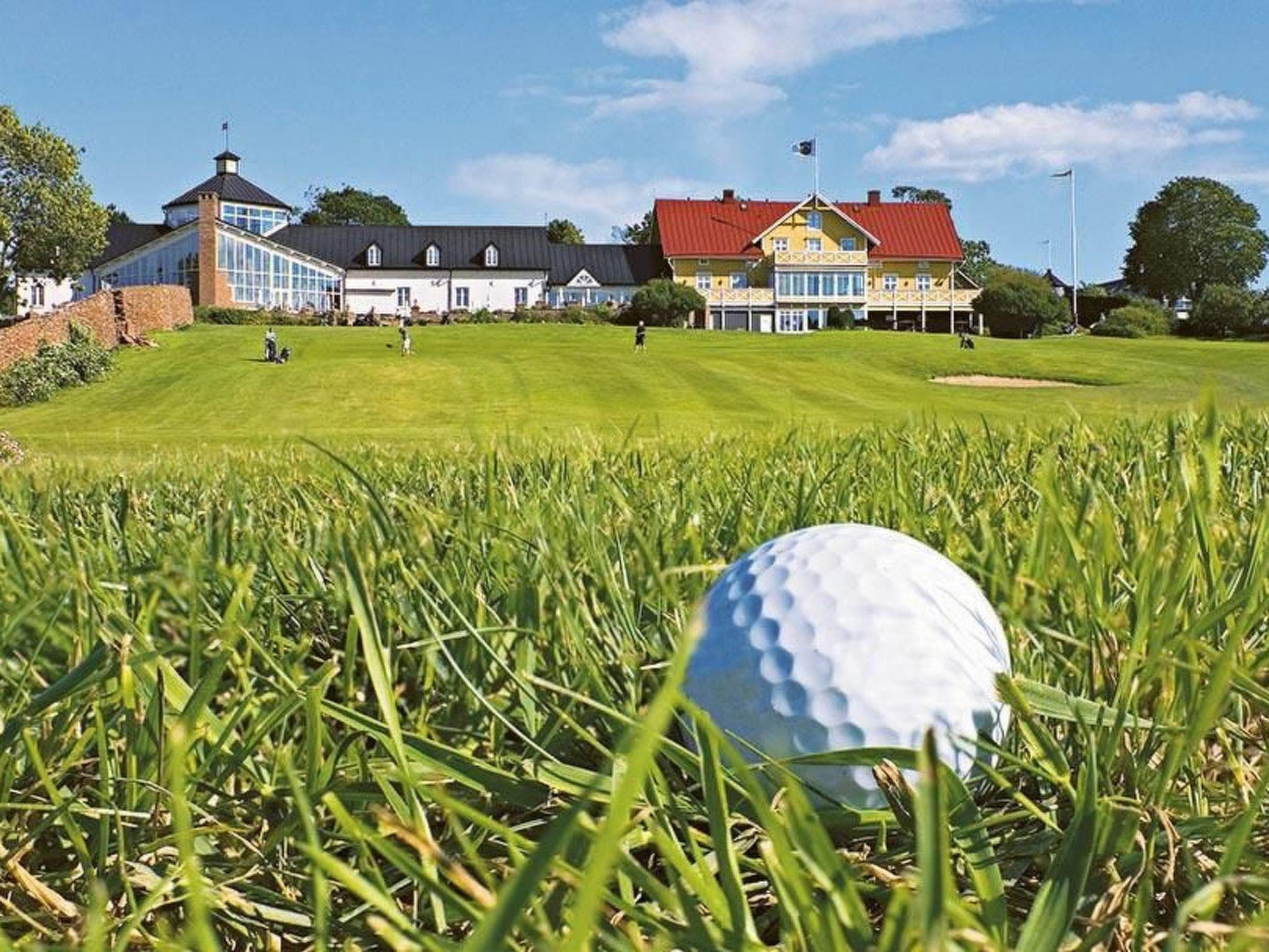 Holzhaus mit Terrasse, direkt an einer Bucht-Binnen