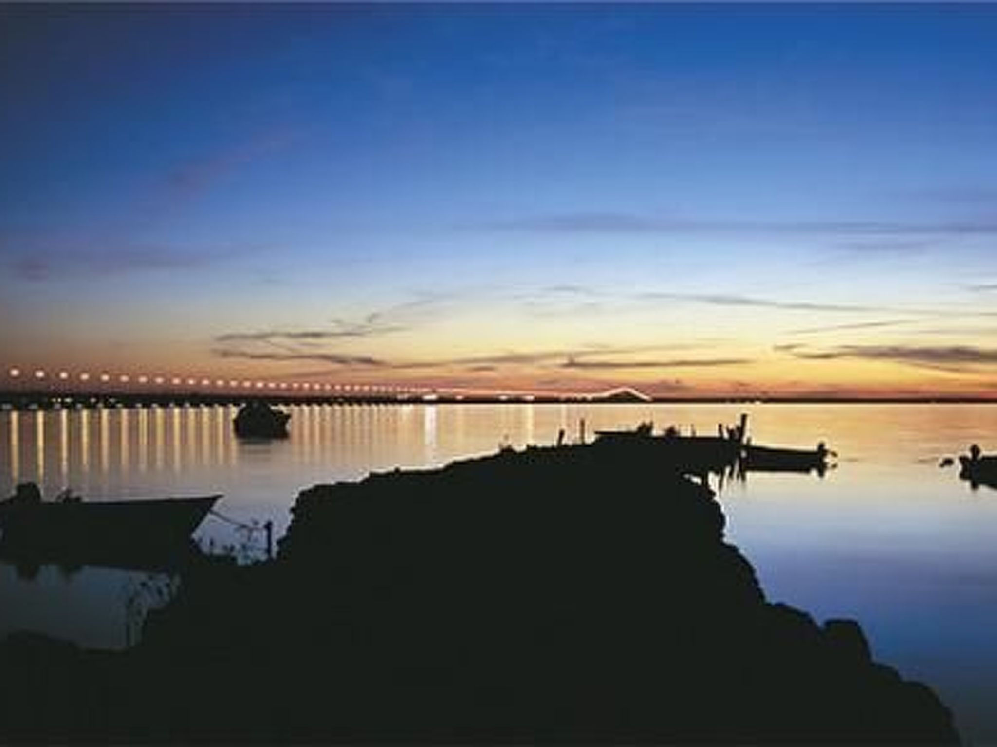 In Drag mit Möblierter Terrasse