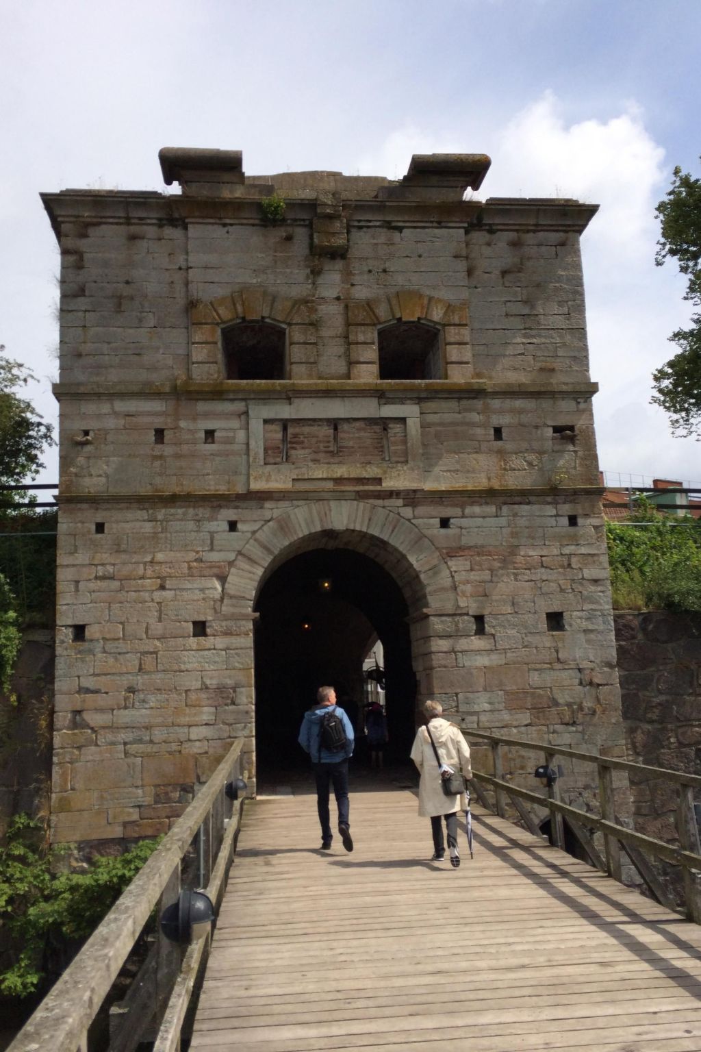 In Drag mit Möblierter Terrasse-Binnen