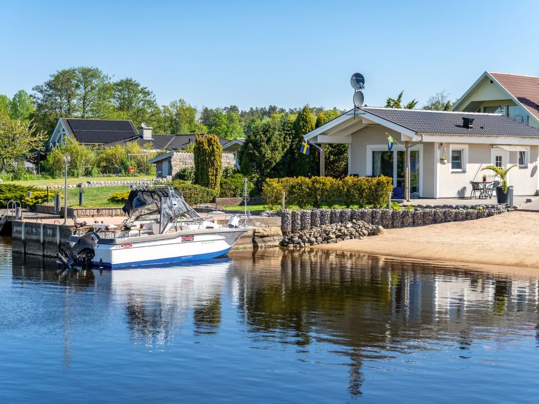 Zeezicht en rust in vrijstaand vakantiehuis Ekenäs in Ronneby in Ronneby
