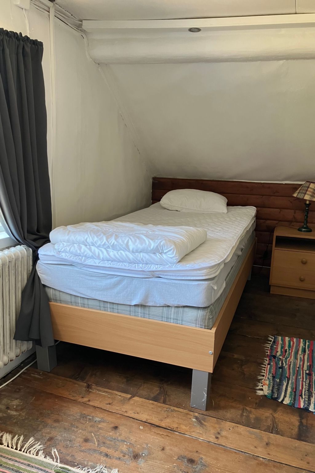 Charmantes Holzhaus mit eigenem Ruderboot-Binnen