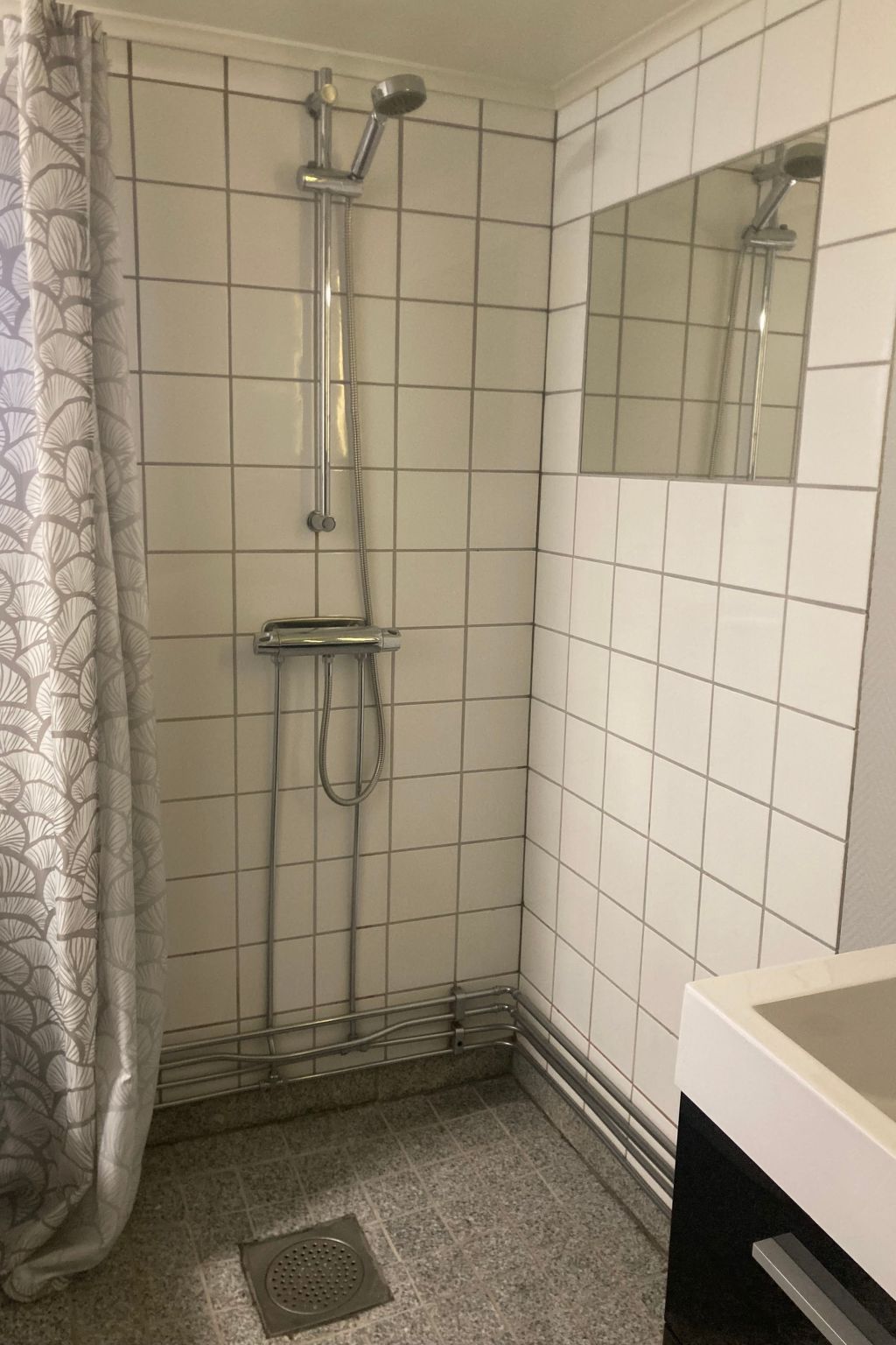 Charmantes Holzhaus mit eigenem Ruderboot-Binnen