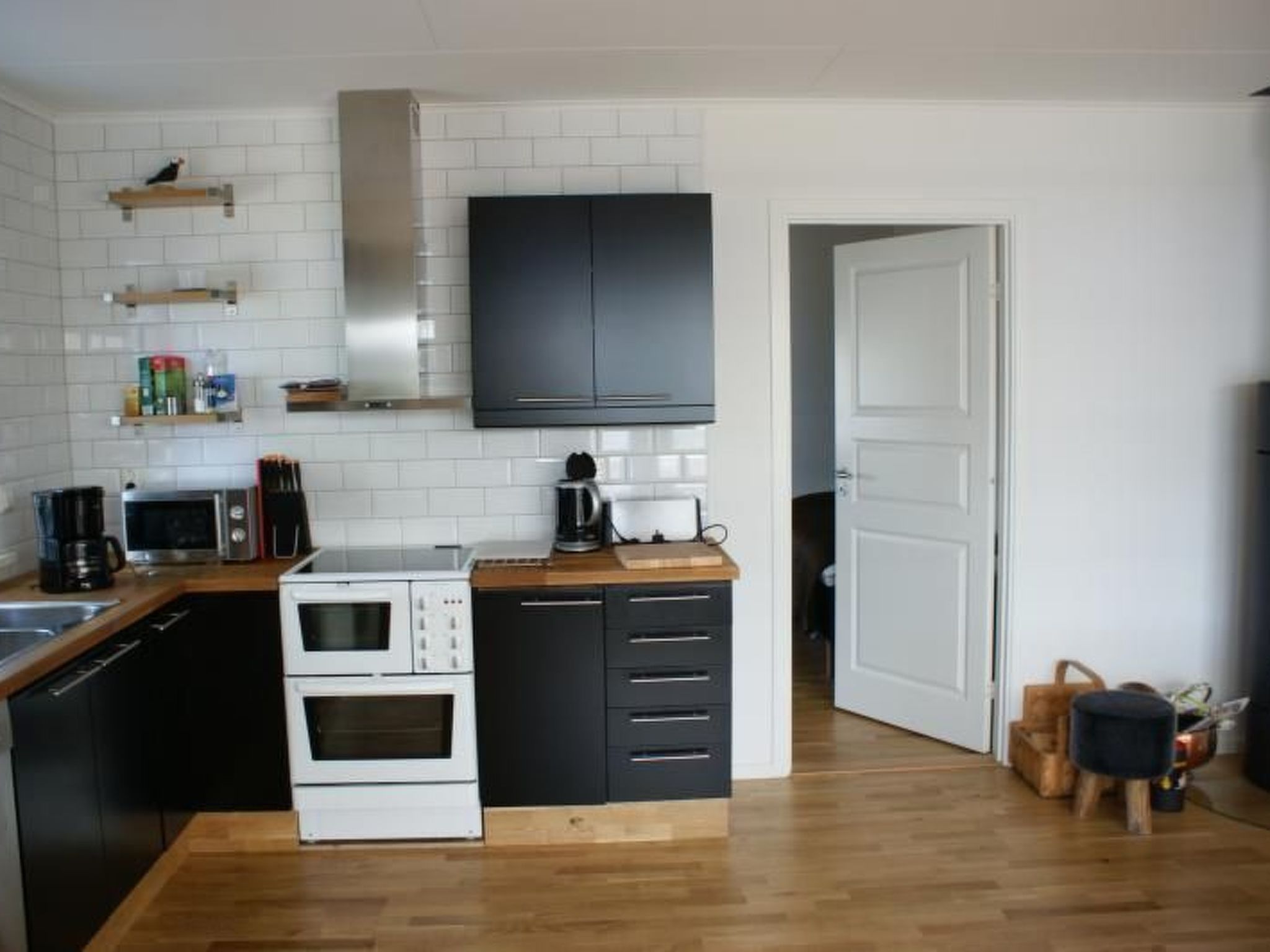 Gemütliches Holzhaus Udden mit eigenem Boot - Binnen