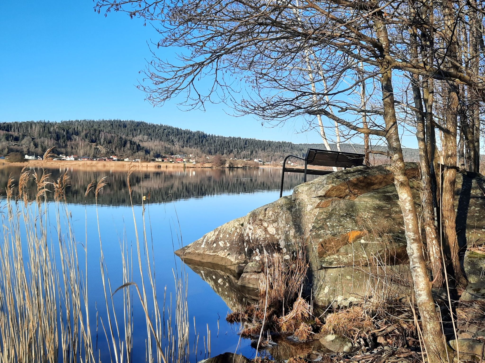 Bauernhaus-Wohnung bei Göta Älv in der Nähe von Göteborg-Binnen