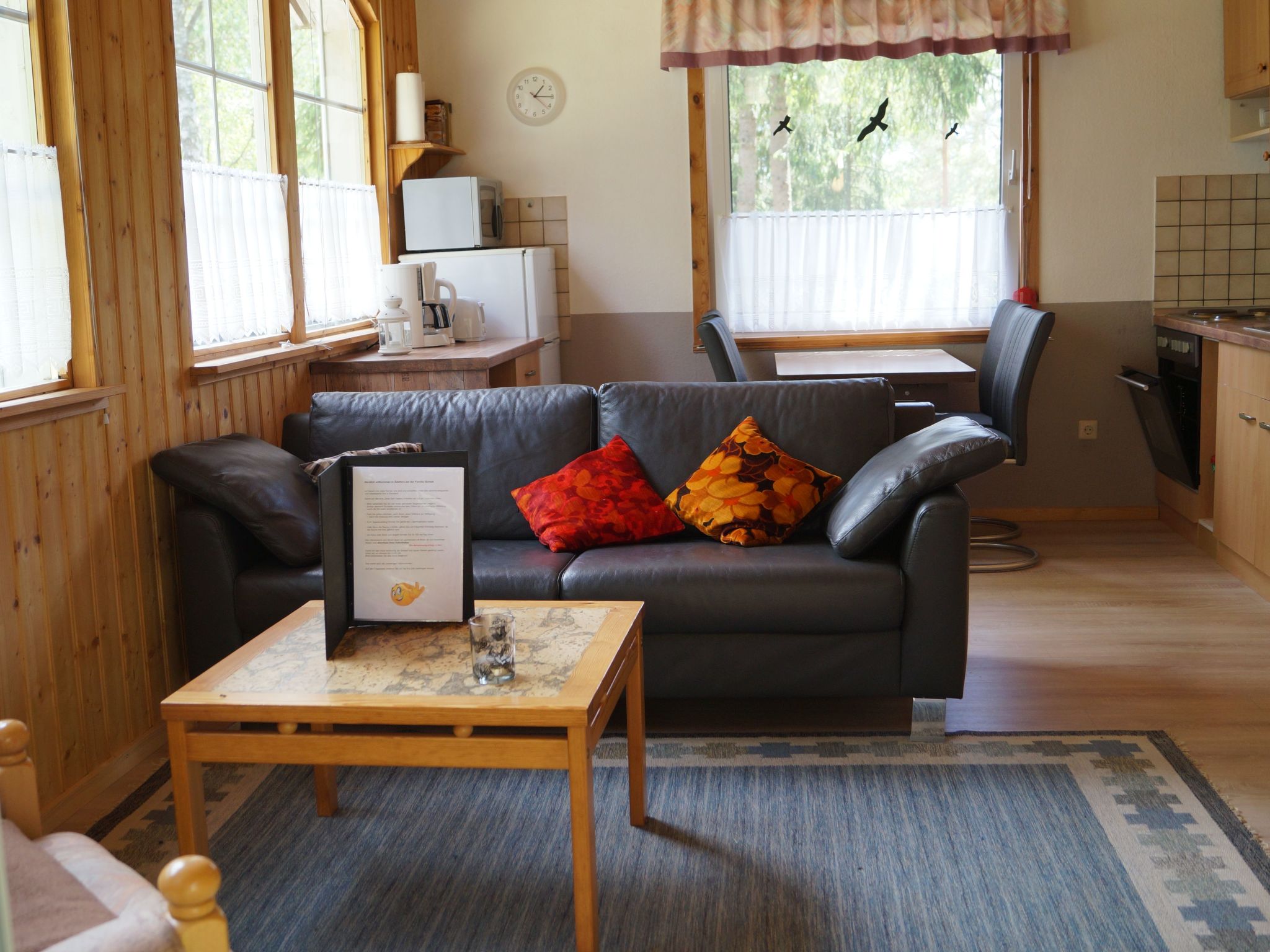 Haus Lena auf großem Grundstück am Waldrand