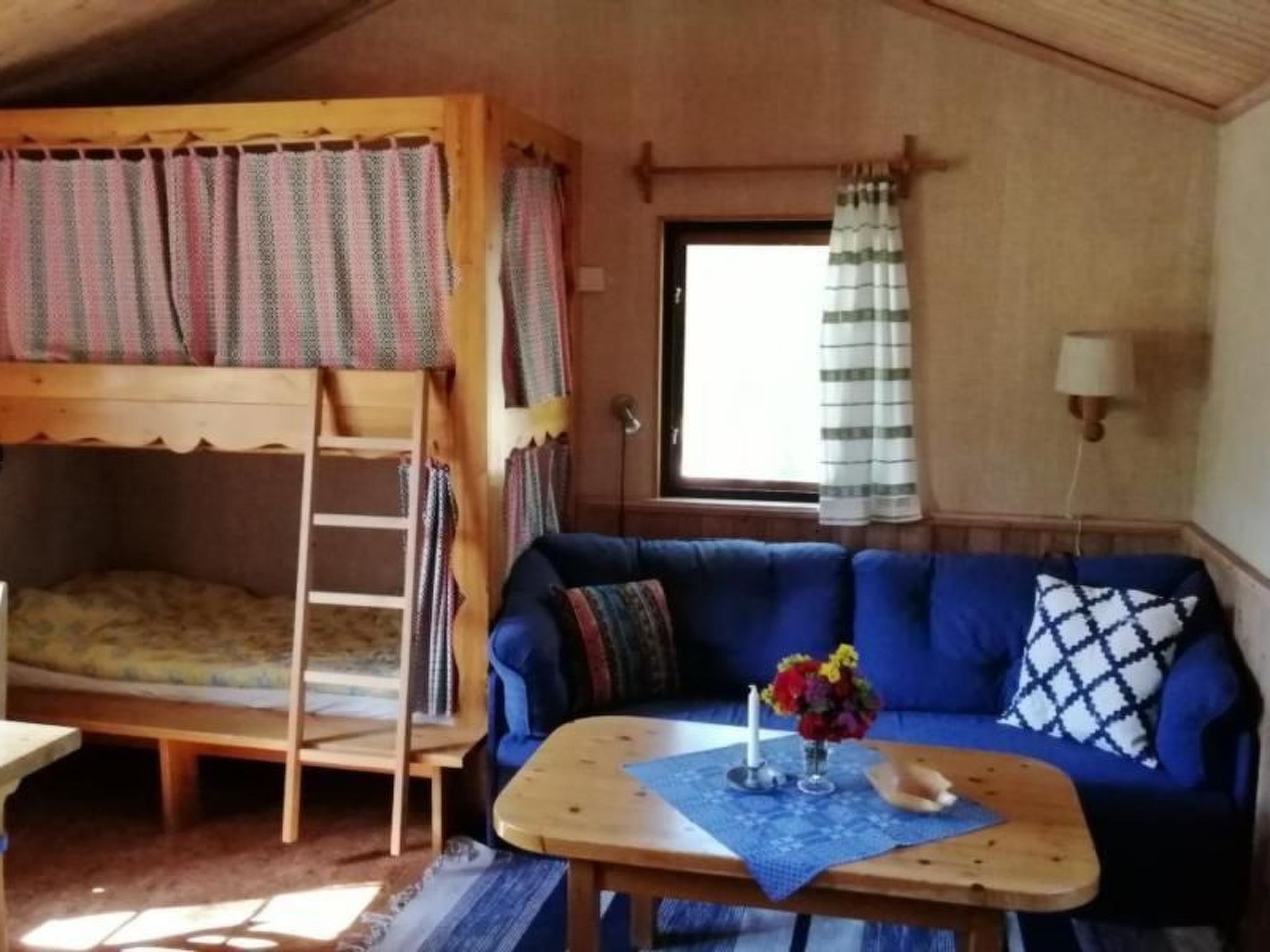 Gunilla-Image-tags.info