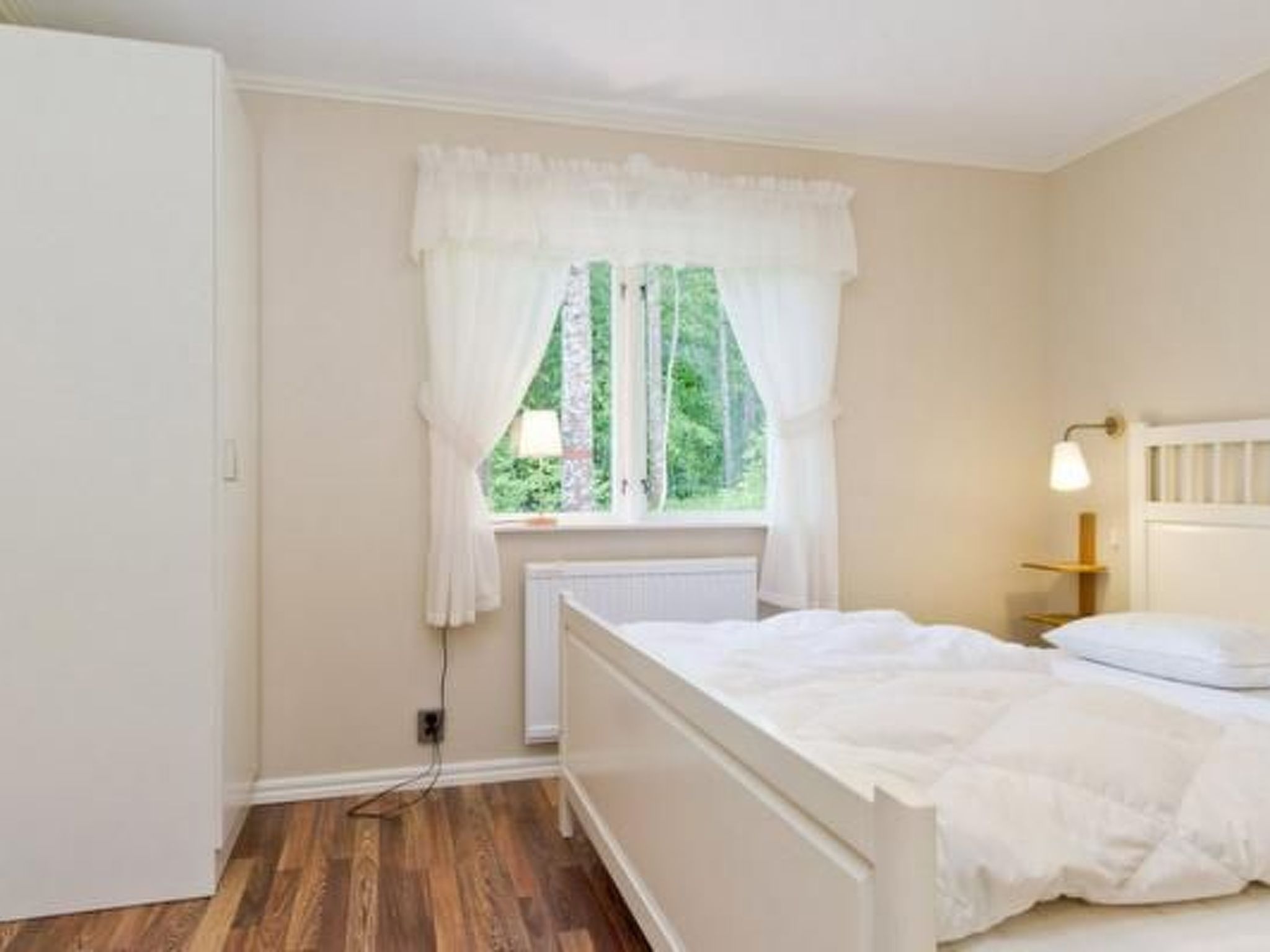 In Norrköping mit sonniger Terrasse-Inside