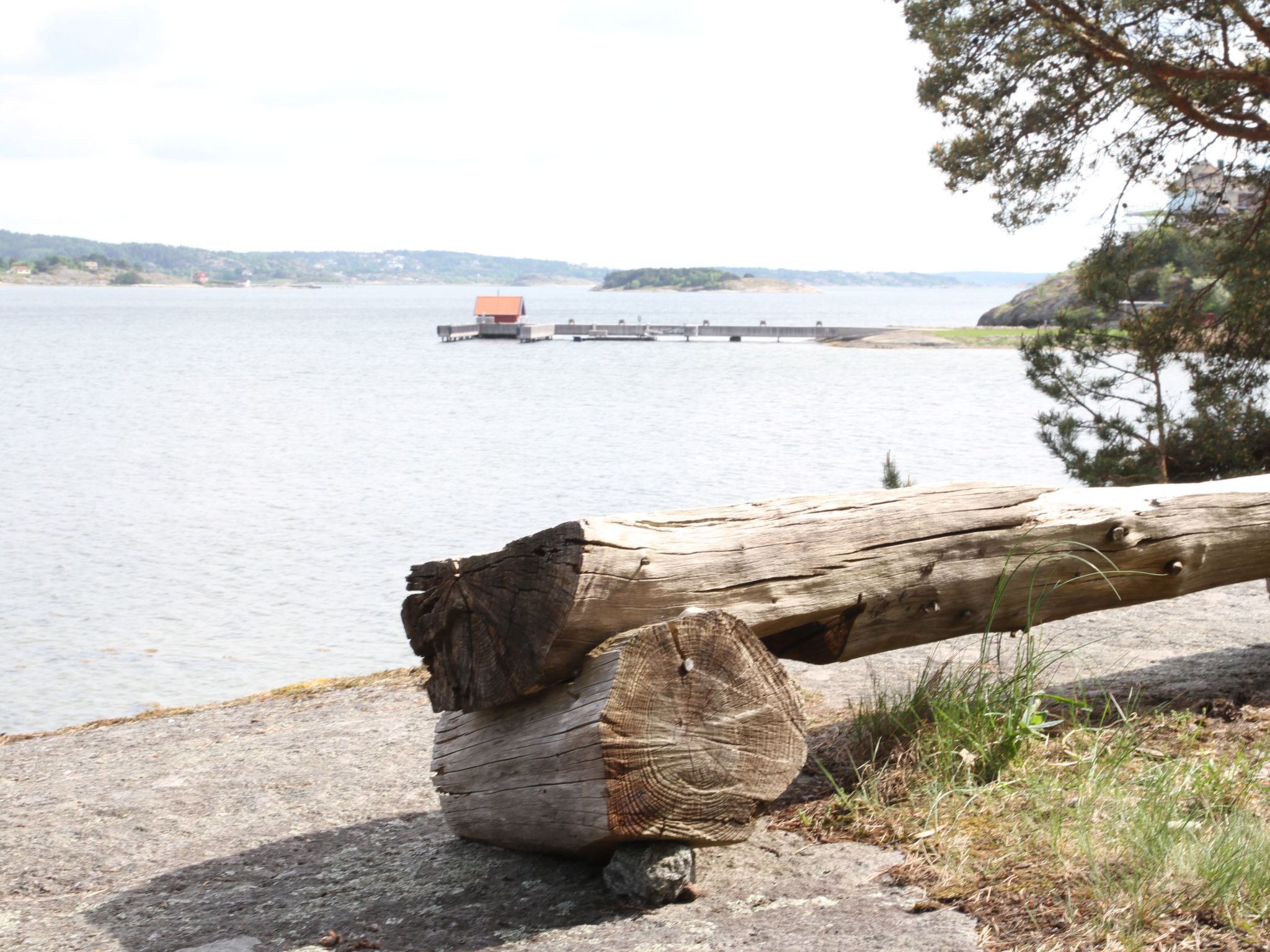 Wunderschönes Haus in einer fantastischen Natur am Meer-Drinnen
