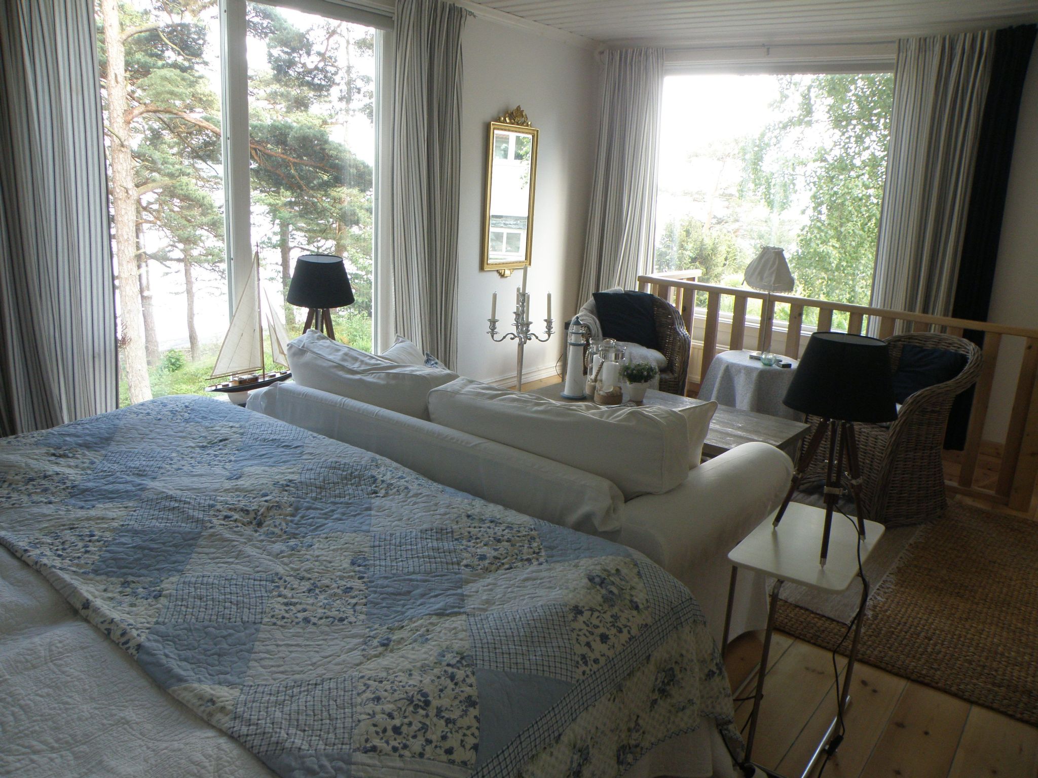 Westküsten-Juwel-Drinnen