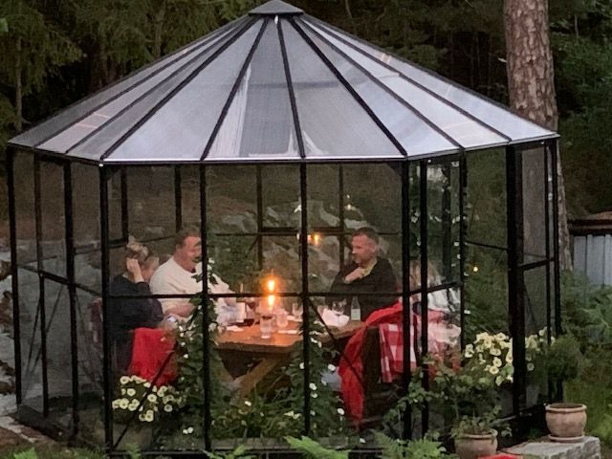 Westküsten-Juwel-Drinnen