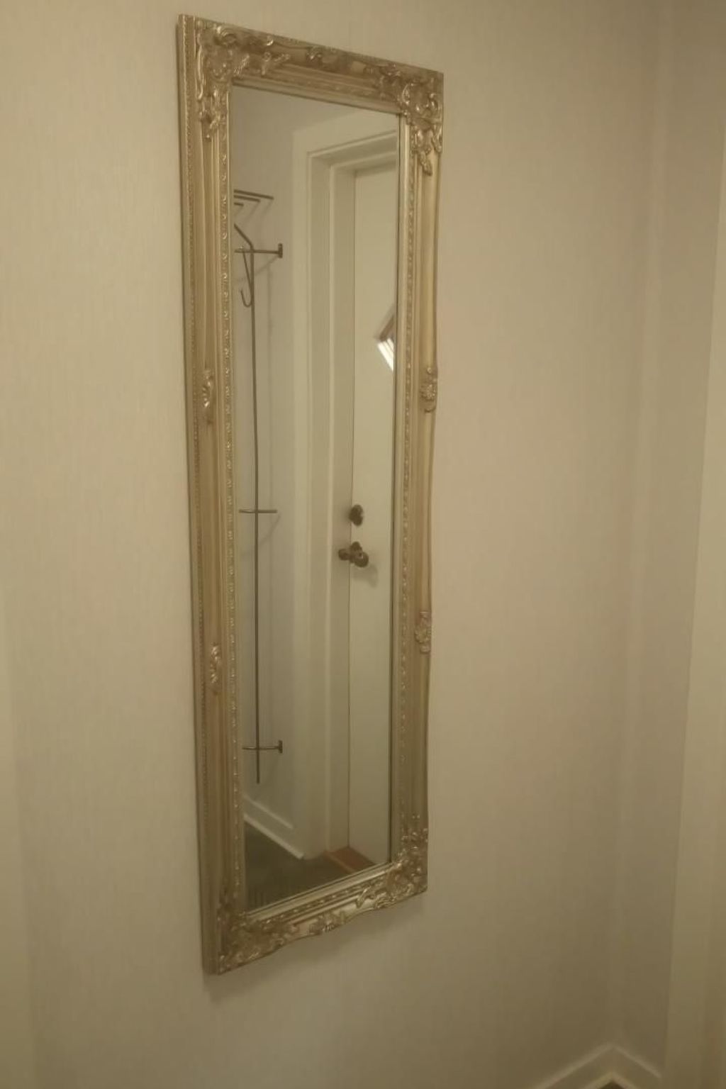 Mit Wasserblick-Binnen