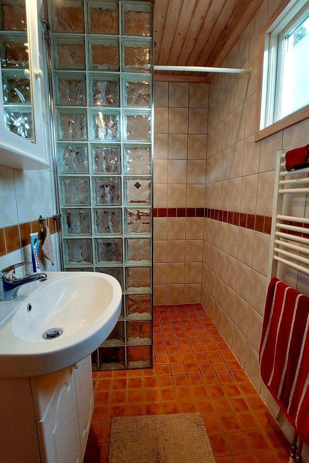 Willkommen im Stable House-Image-tags.info