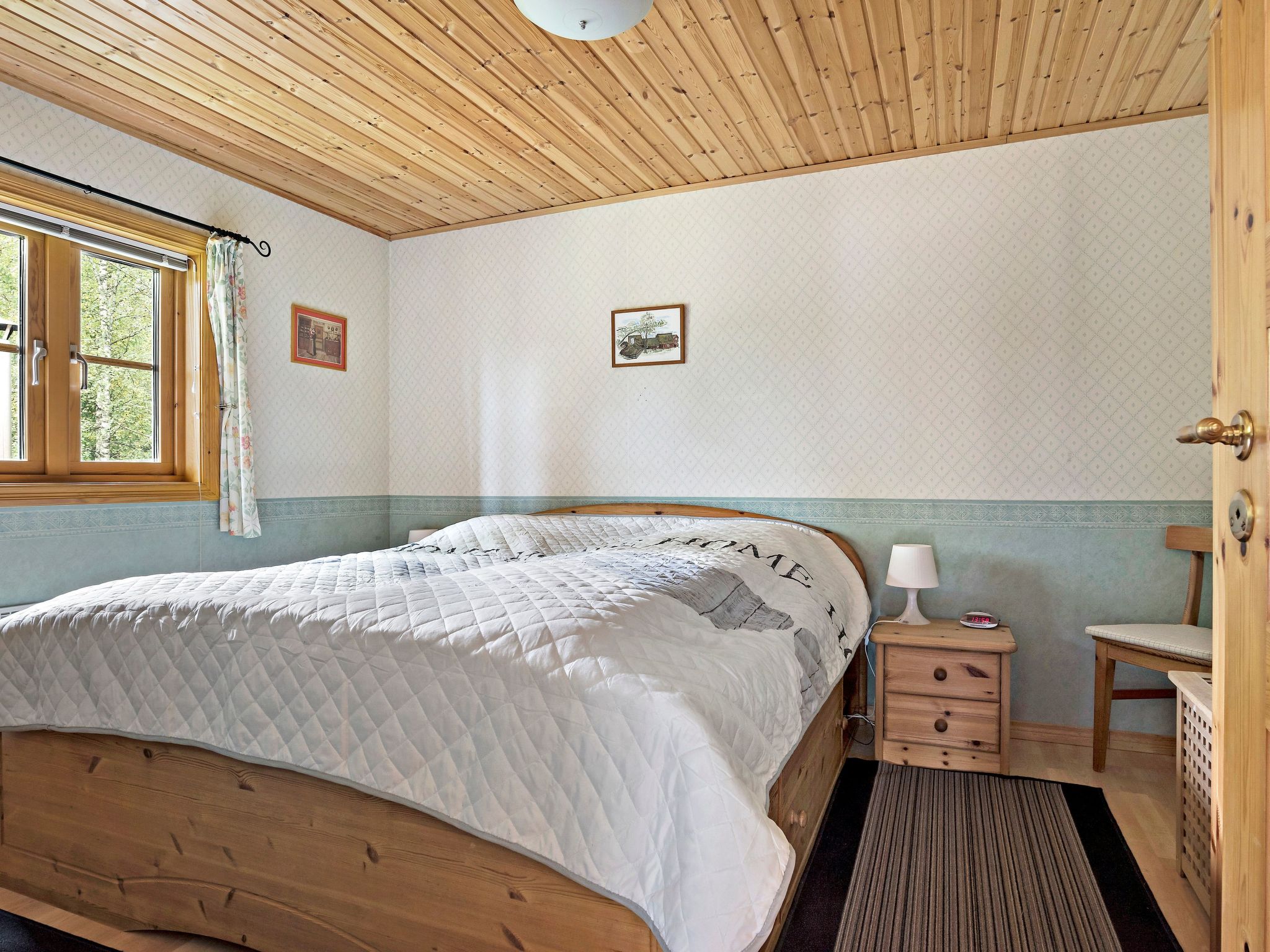 Idyllisch gelegenes, ebenerdiges Haus mit Terrasse-Binnen