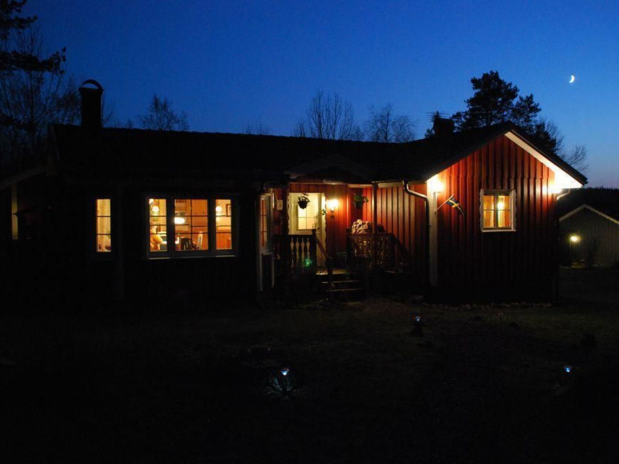 Idyllisch gelegenes, ebenerdiges Haus mit Terrasse-Binnen