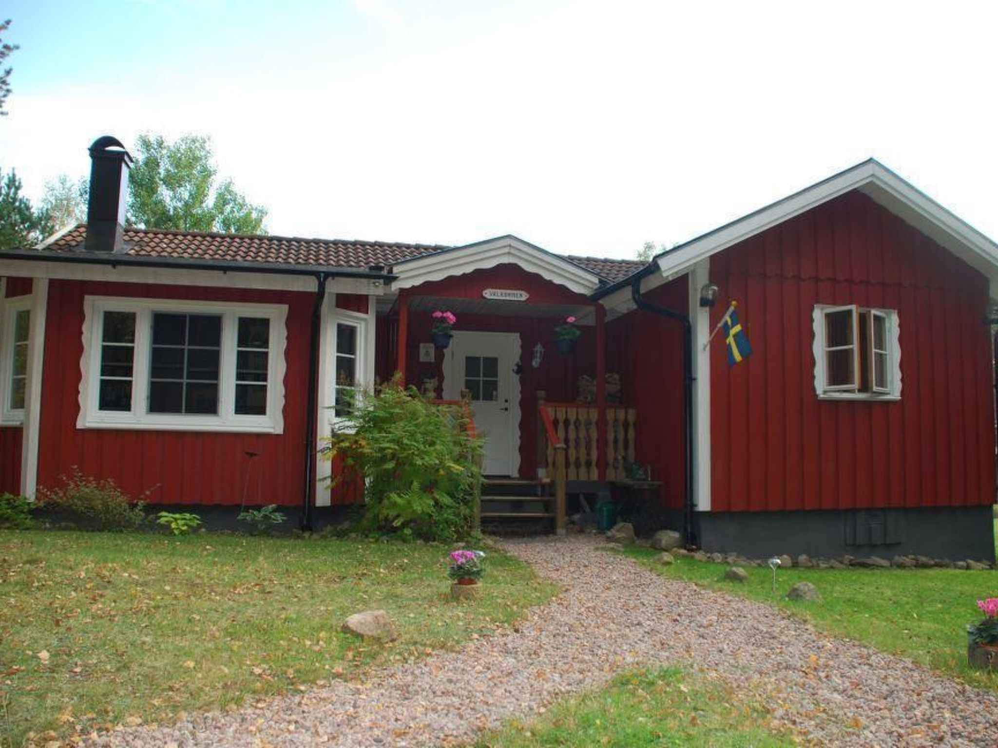Idyllisch gelegenes, ebenerdiges Haus mit Terrasse-Binnen