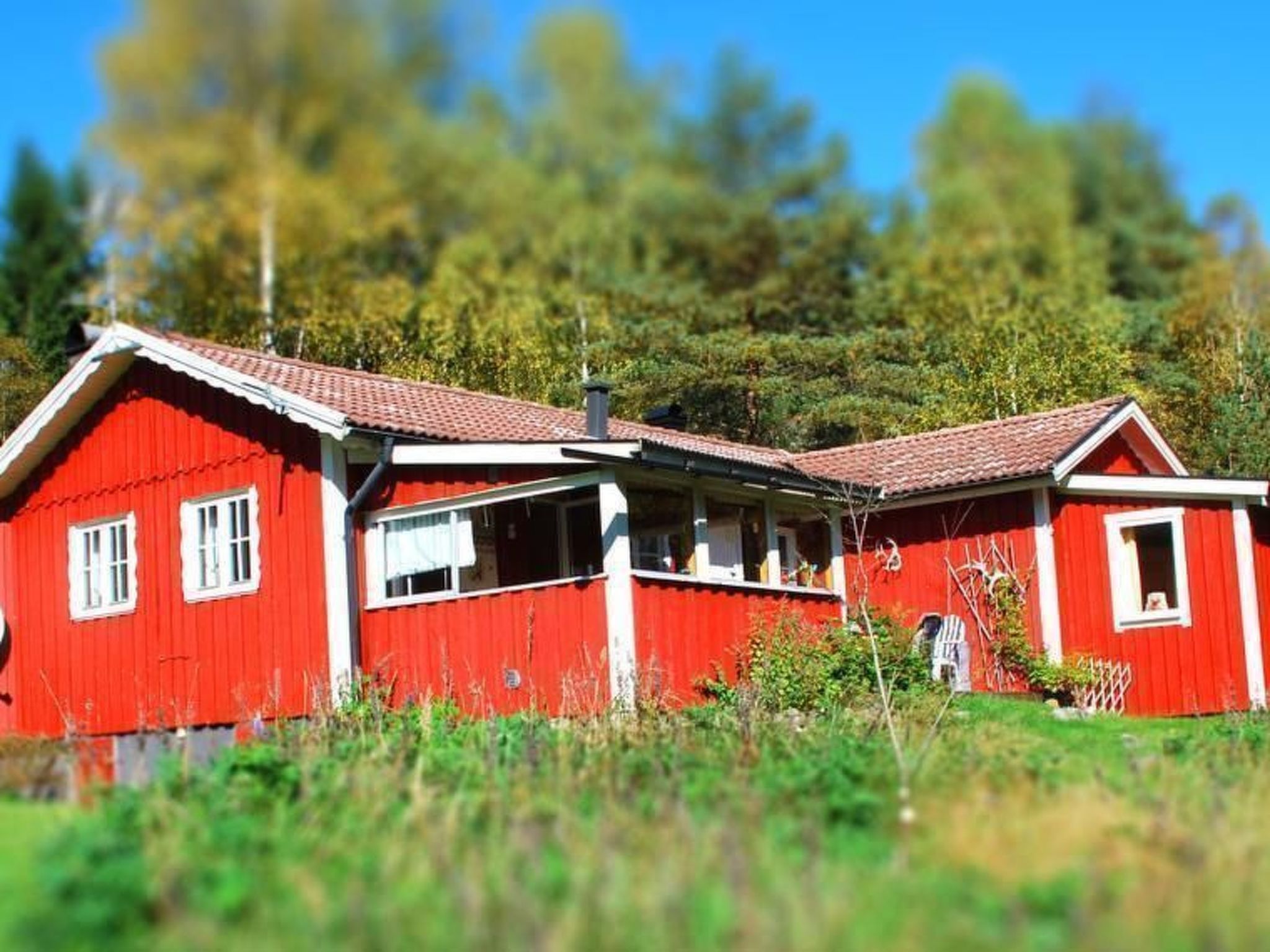 Idyllisch gelegenes, ebenerdiges Haus mit Terrasse-Binnen