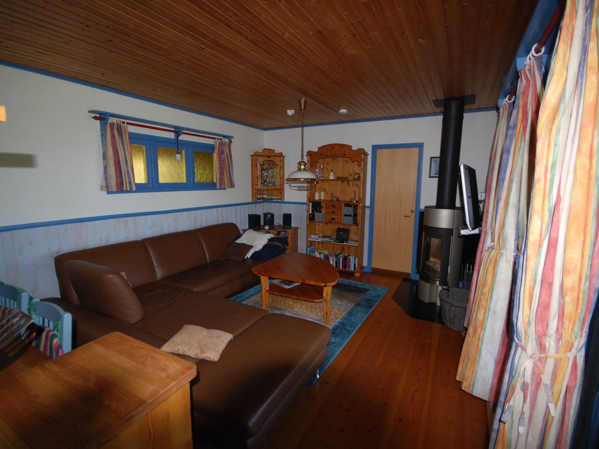 In Tibro mit Kleinem Garten-Binnen