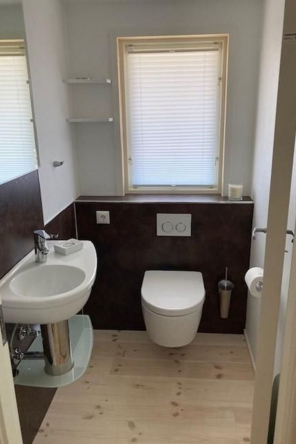 In Tibro mit Kleinem Garten-Binnen