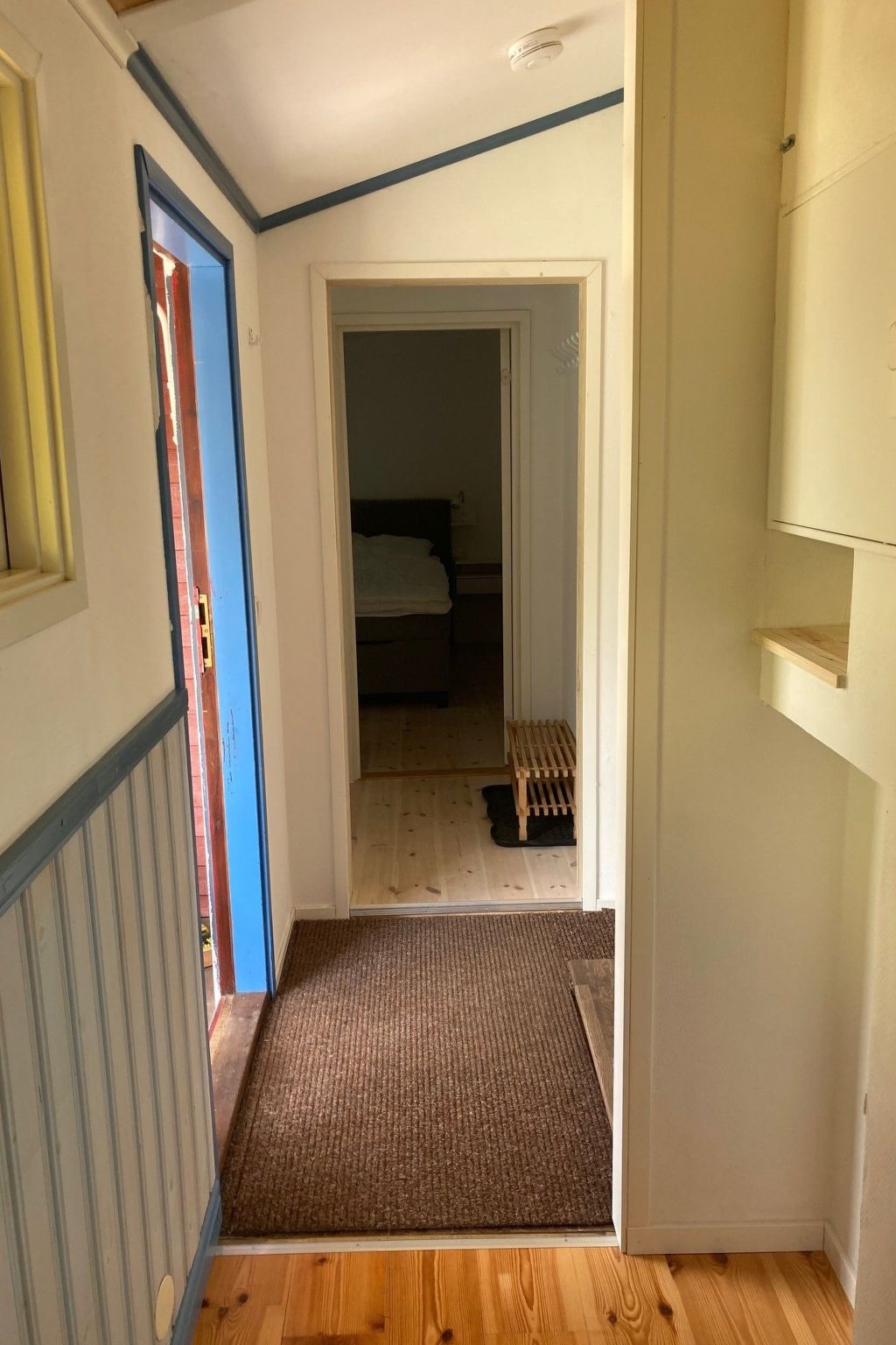 In Tibro mit Kleinem Garten-Binnen