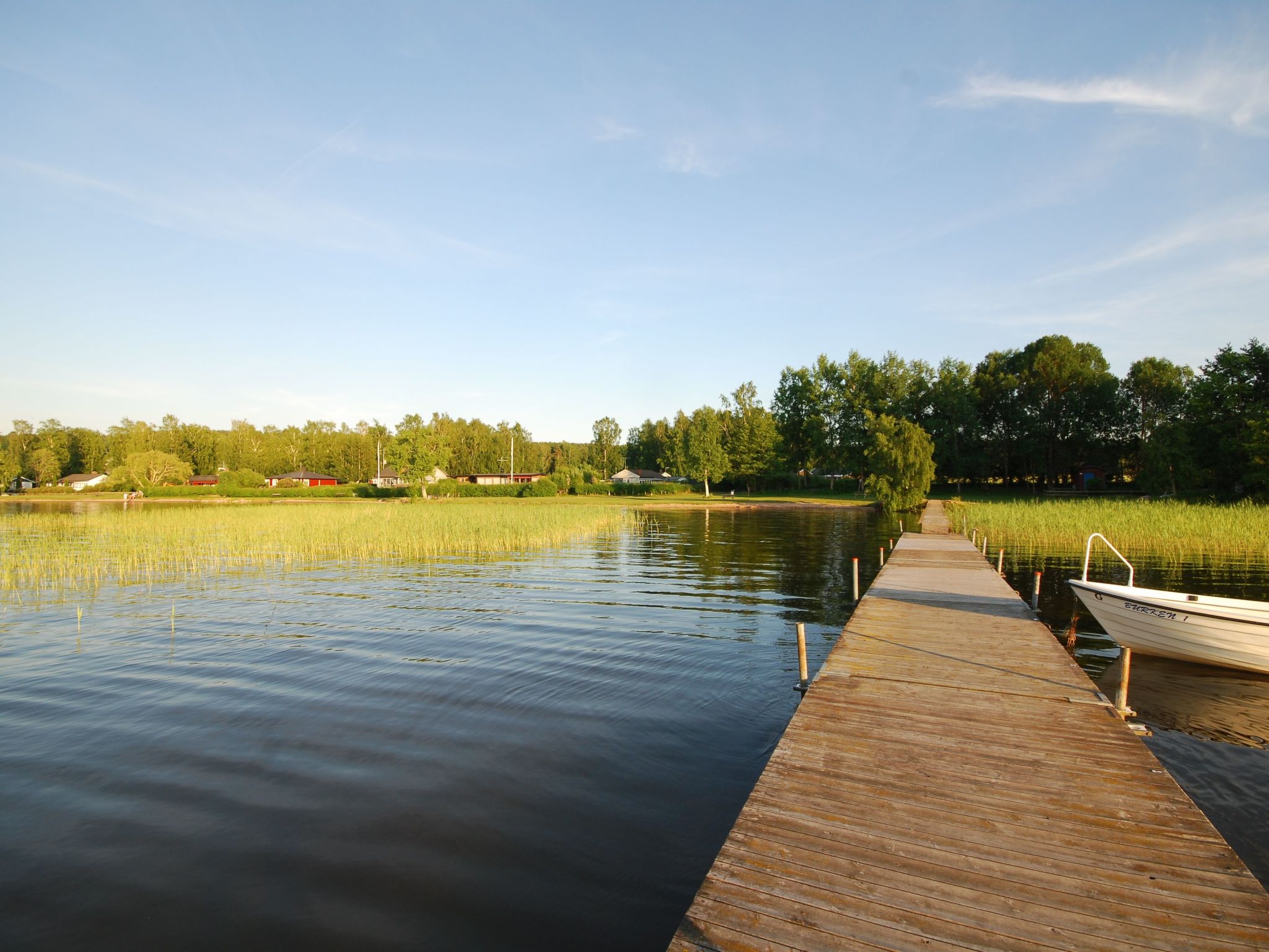 In Tibro mit Kleinem Garten-Binnen