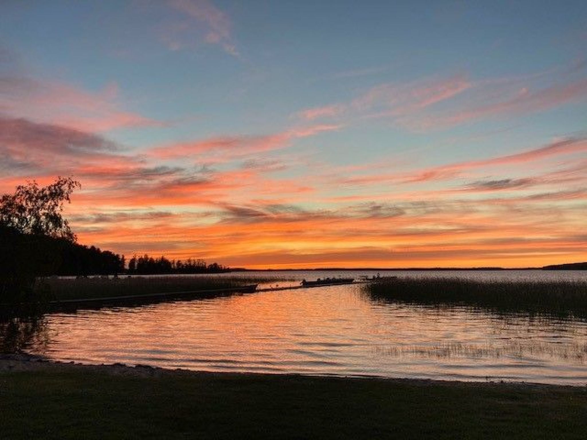 In Tibro mit Kleinem Garten-Binnen