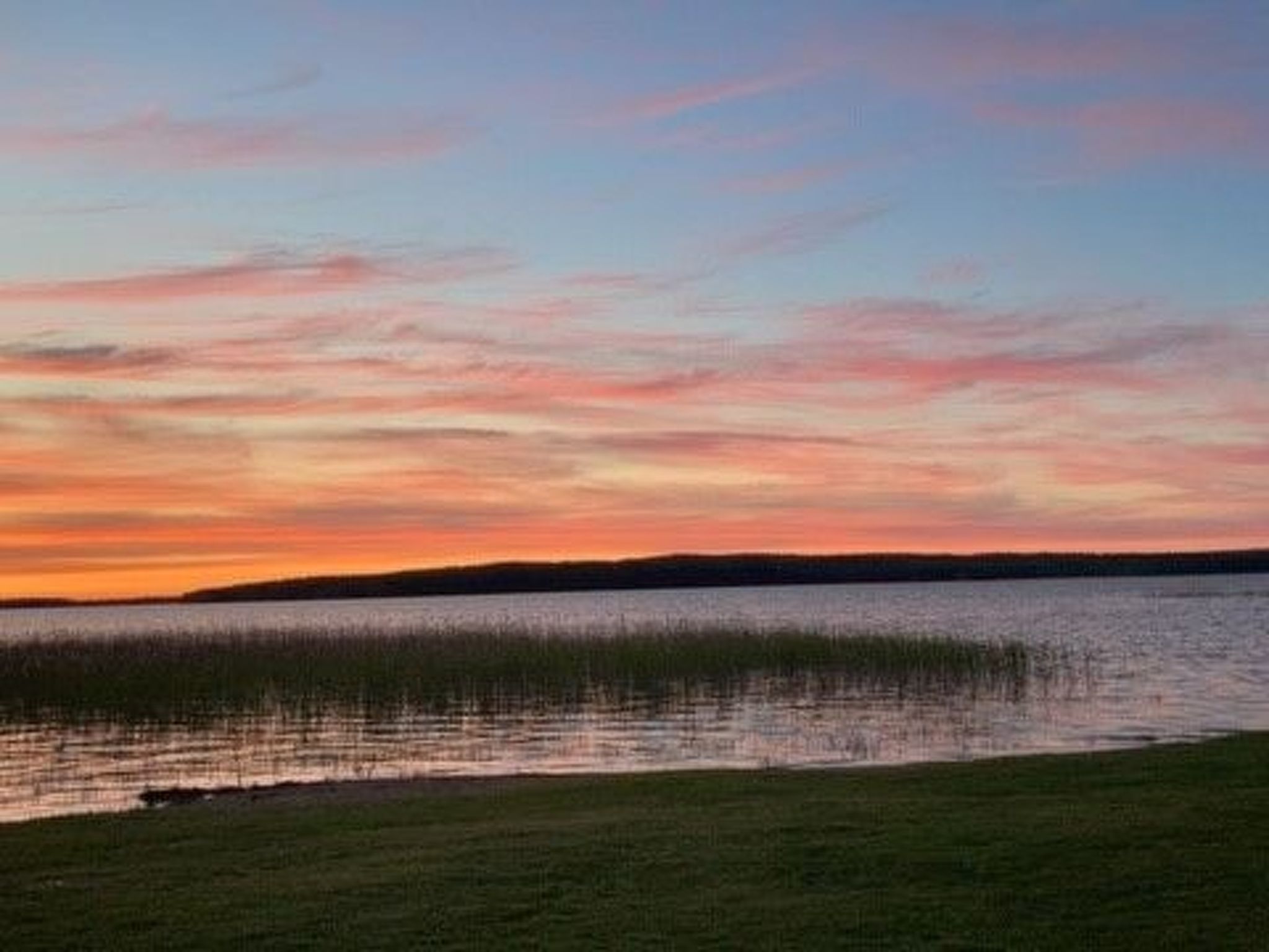 In Tibro mit Kleinem Garten-Binnen