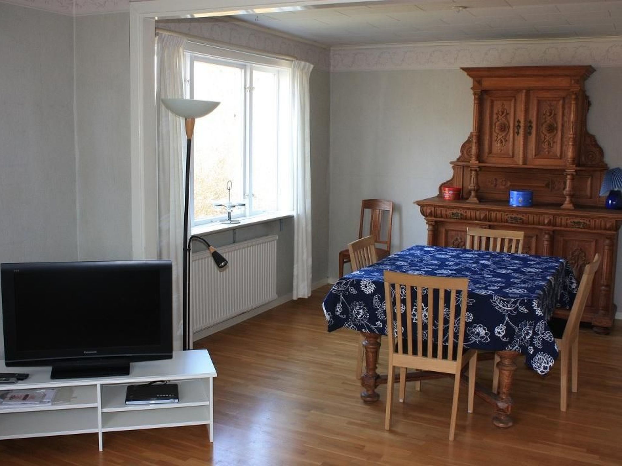 Schönes Ferienhaus in Småland mit Sauna, Bootssteg zum Schwimmen mit Ruderboot - Drinnen