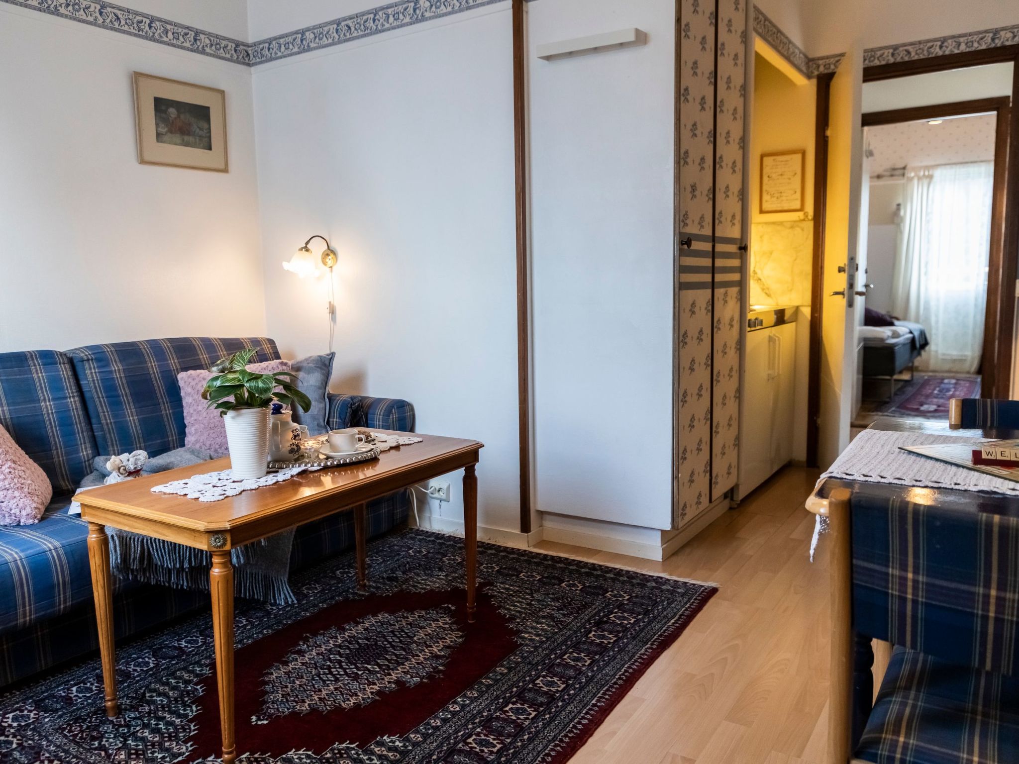 Rosenapartment-Binnen