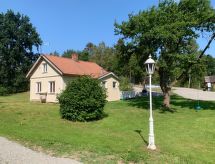 Vrijstaand Zweeds landhuis nabij meer en golfbaan in Vårgårda - thumbnail 3
