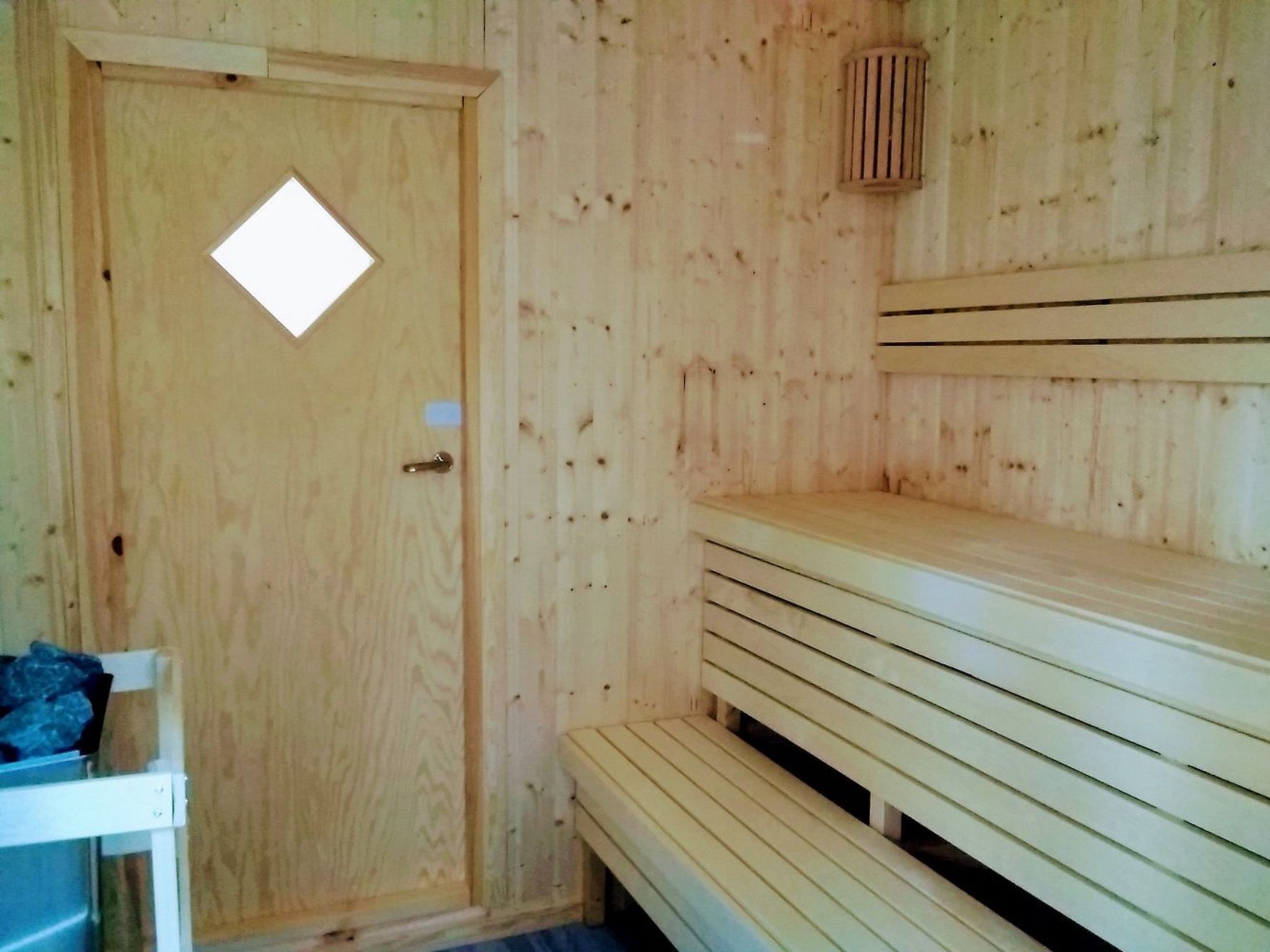 Gepflegtes Ferienhaus mit eigenem Saunahaus-Image-tags.info