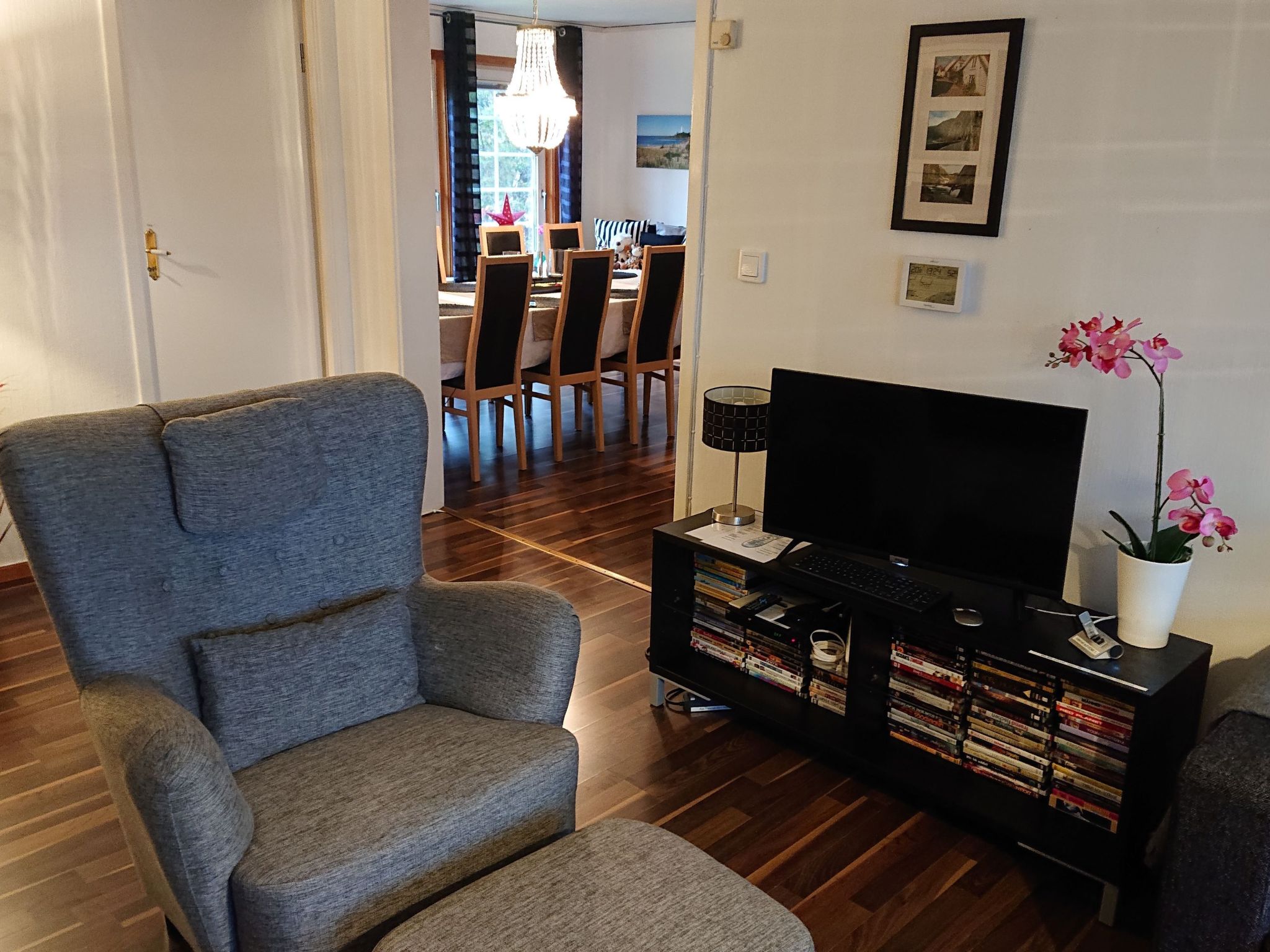 Familienfreundliches Ferienhaus mit großem Garten-Drinnen