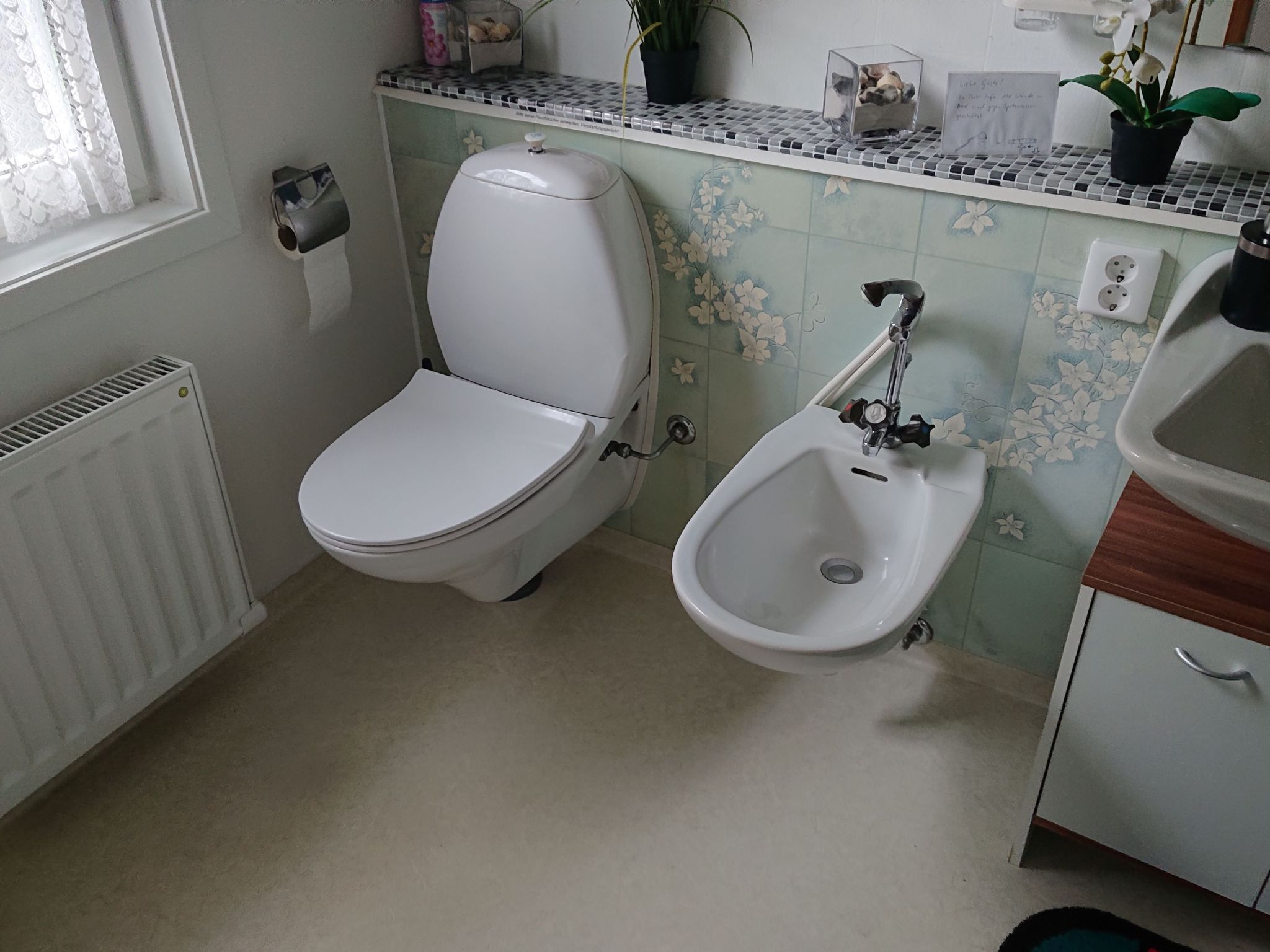 Familienfreundliches Ferienhaus mit großem Garten-Drinnen