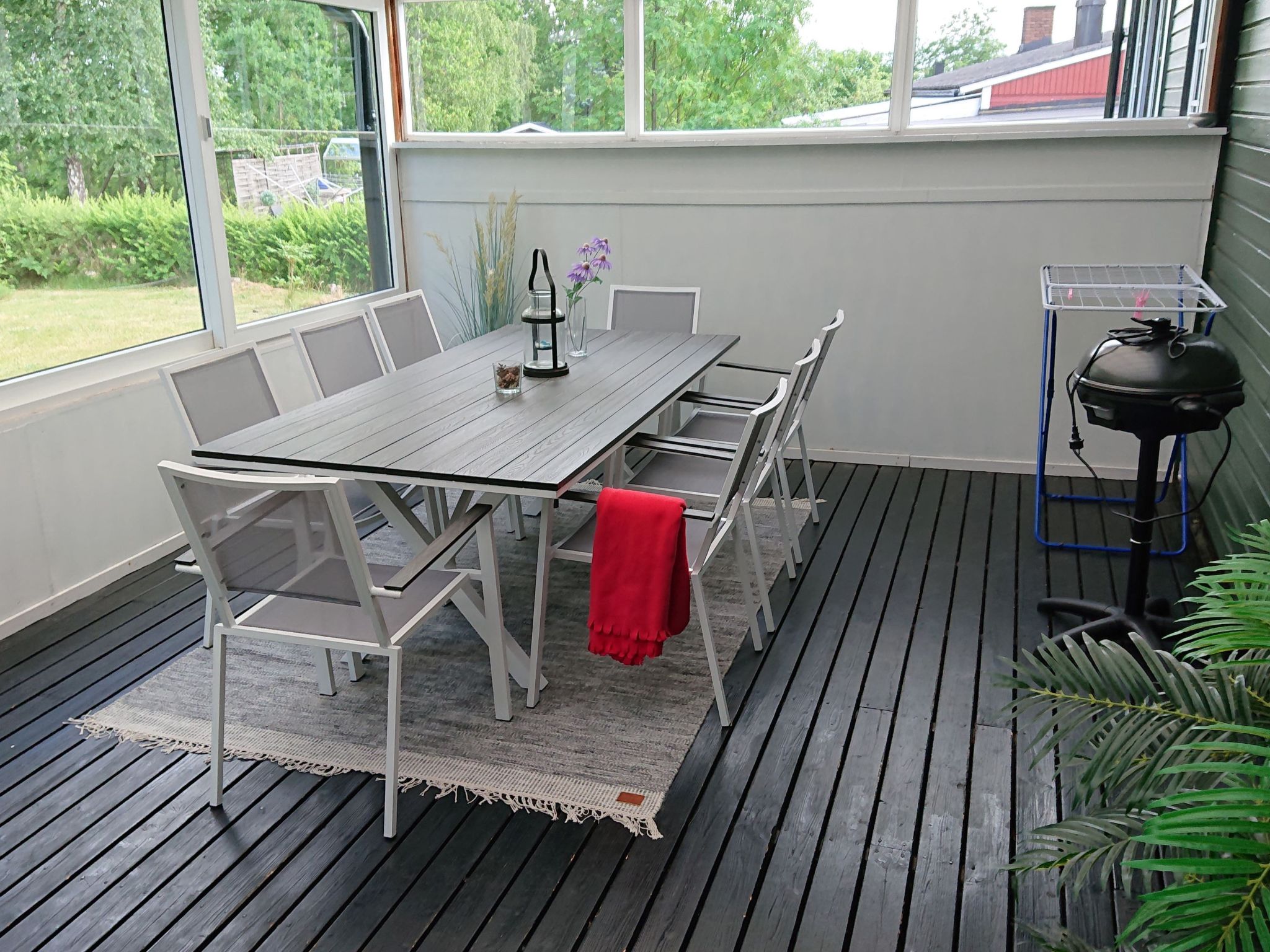 Familienfreundliches Ferienhaus mit großem Garten-Drinnen