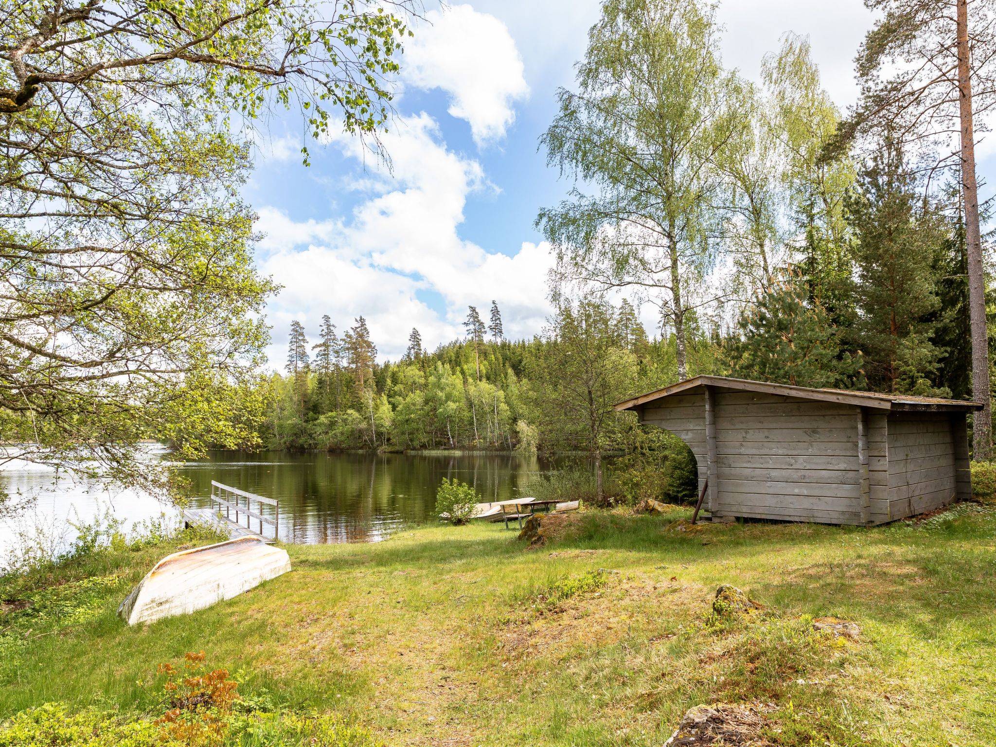 Rödmossa Femton-Buiten
