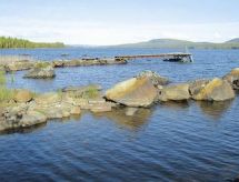 Authentieke houten hut aan Zweeds meer in Hälsingland voor 5 personen - thumbnail 2