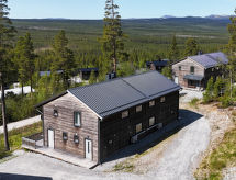 Modern vakantiehuis aan skipiste met sauna, Tännäskröket - thumbnail 1