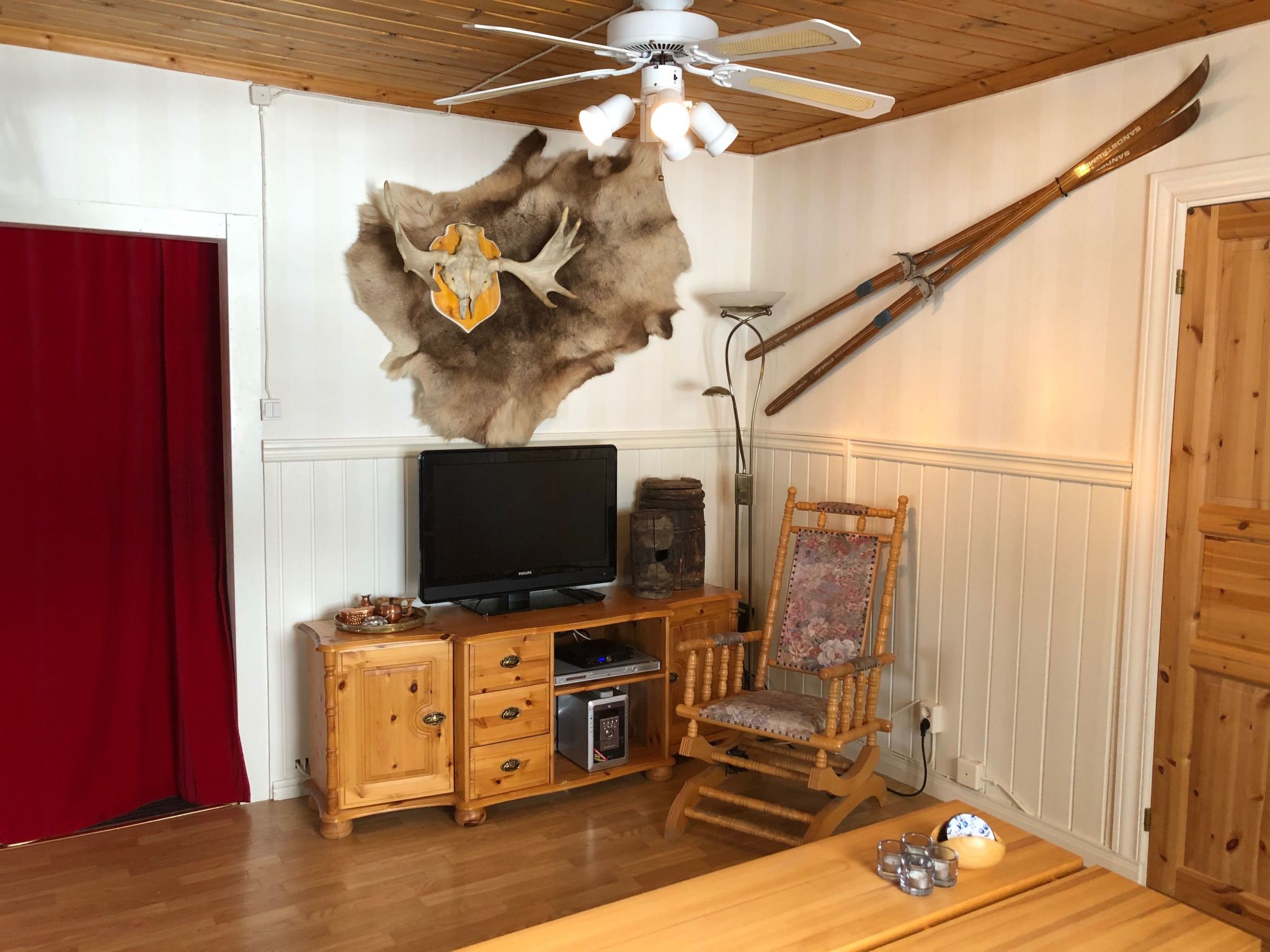 Zu vermieten in der Nähe von Jokkmokk-Binnen