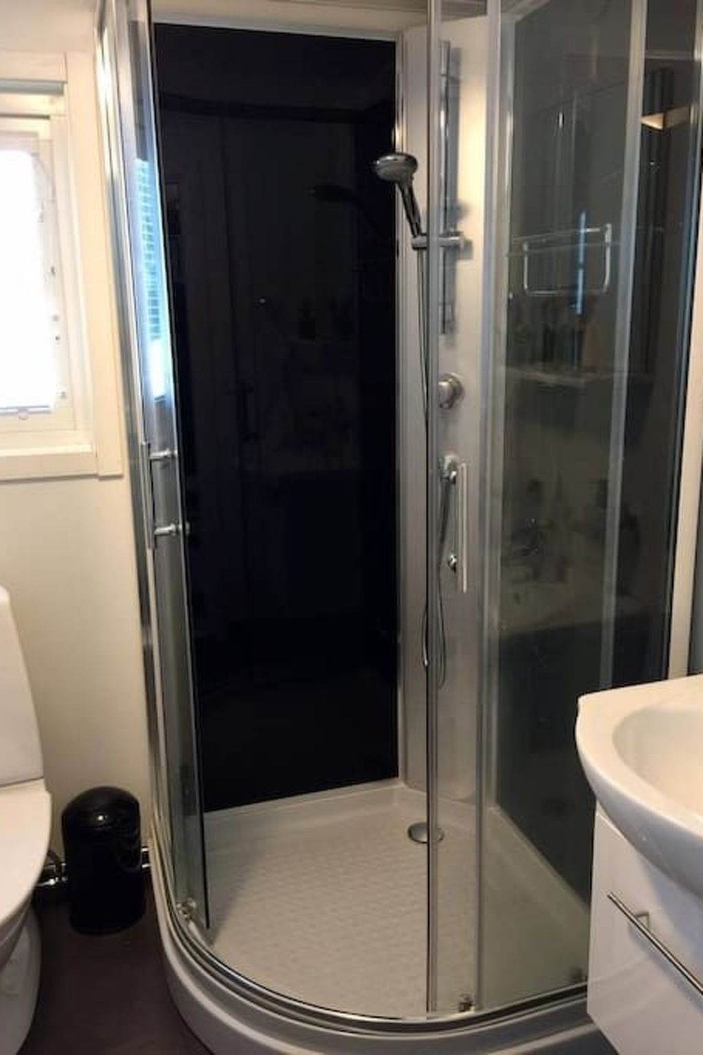 Mit Garten, Grill und Terrasse-Binnen