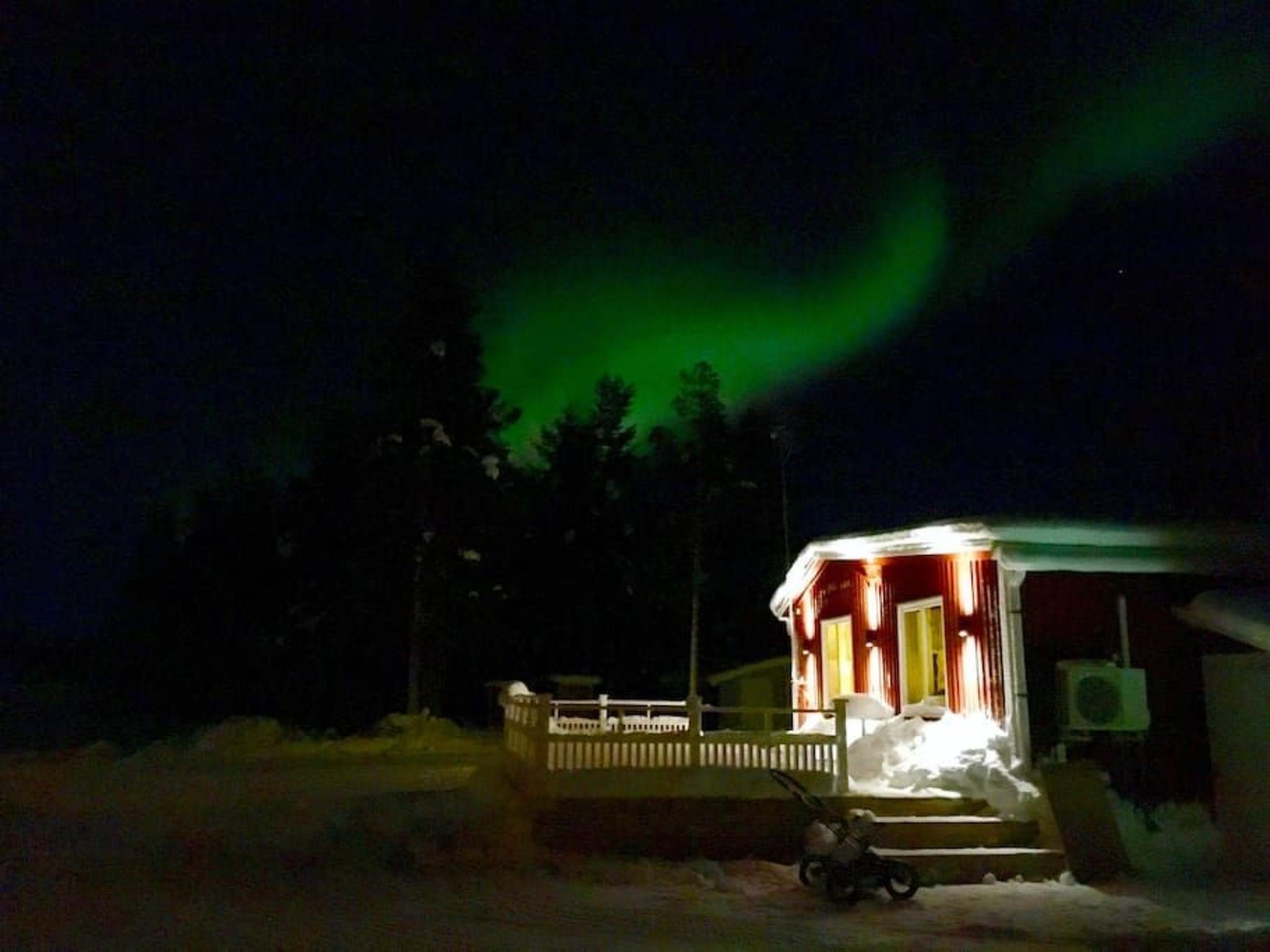 Mit Garten, Grill und Terrasse-Buiten