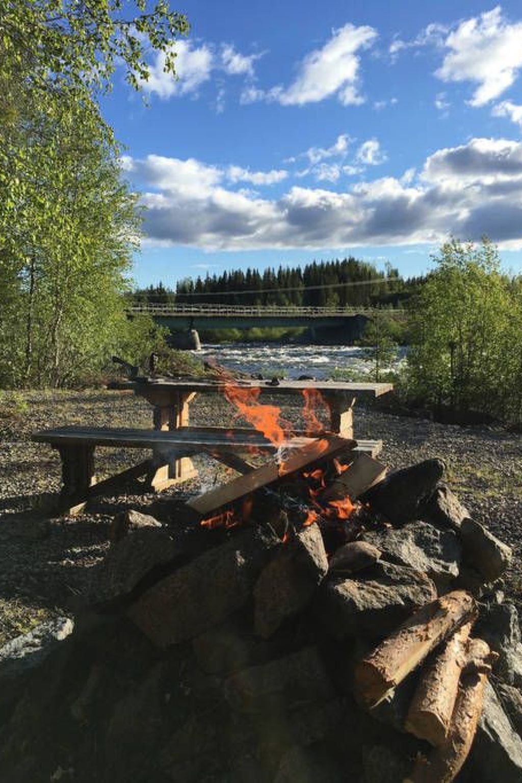 Mit Garten, Grill und Terrasse-Buiten
